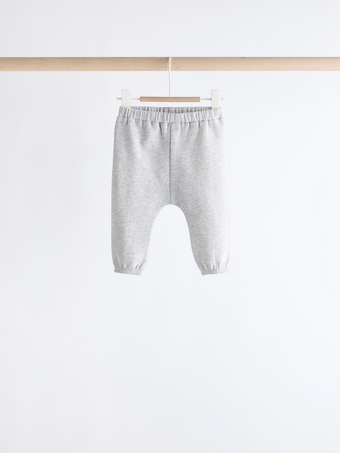 Dsiney Kidz - Monochrome Baby Sweatshirt and Joggers Set 6 Piece (0mths-3yrs) image 5