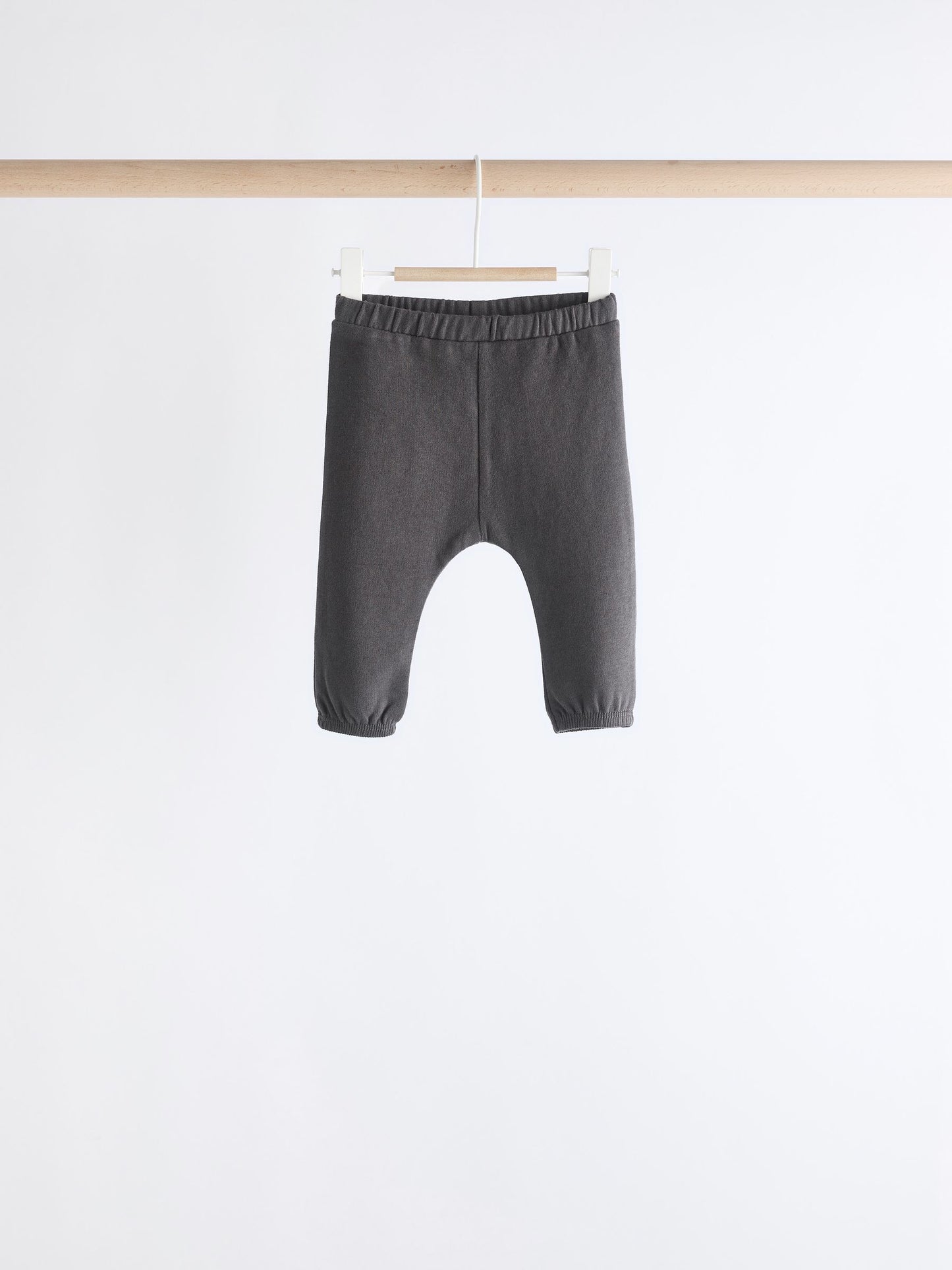Dsiney Kidz - Monochrome Baby Sweatshirt and Joggers Set 6 Piece (0mths-3yrs) image 7