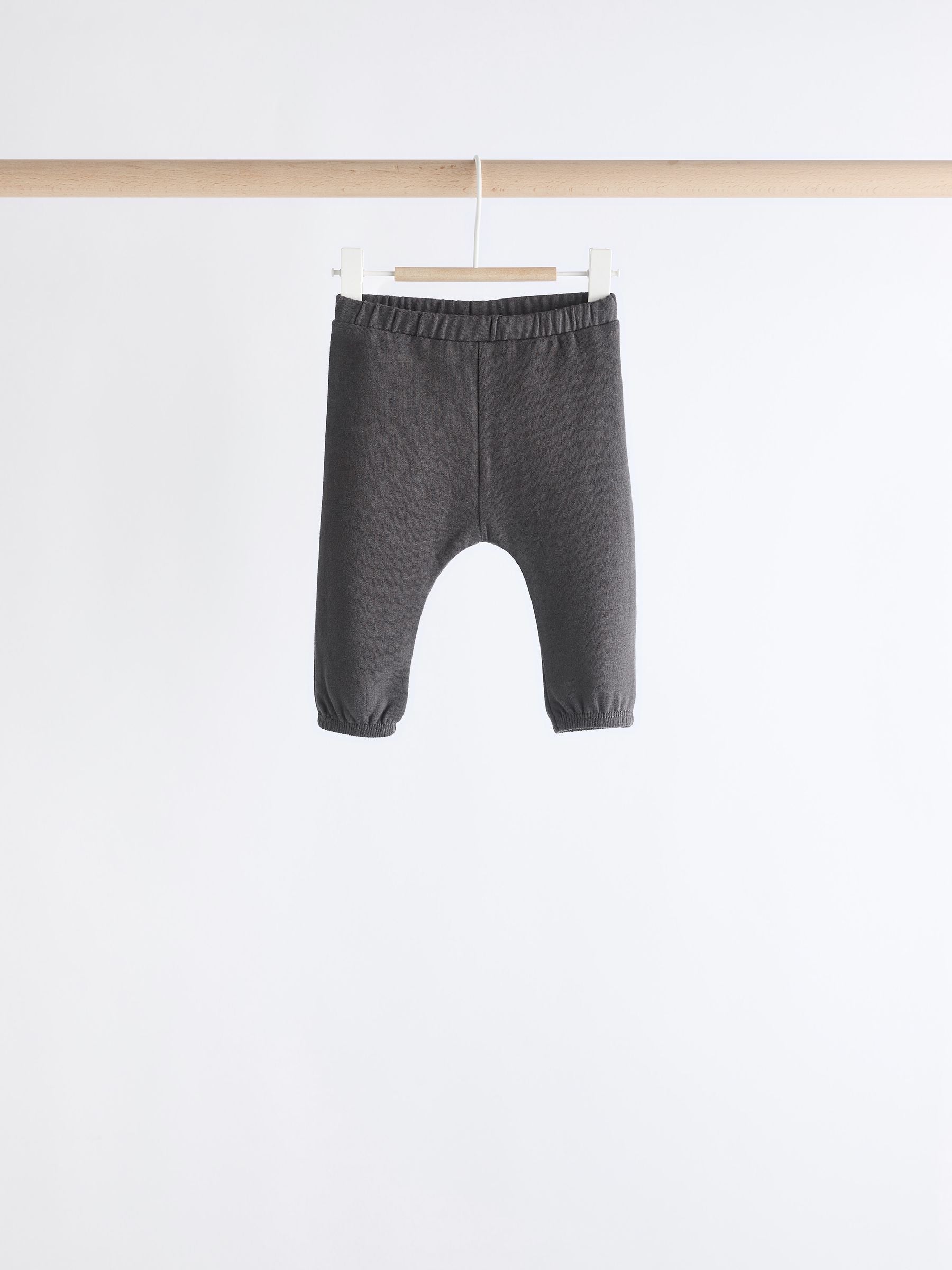 Dsiney Kidz - Monochrome Baby Sweatshirt and Joggers Set 6 Piece (0mths-3yrs) image 7