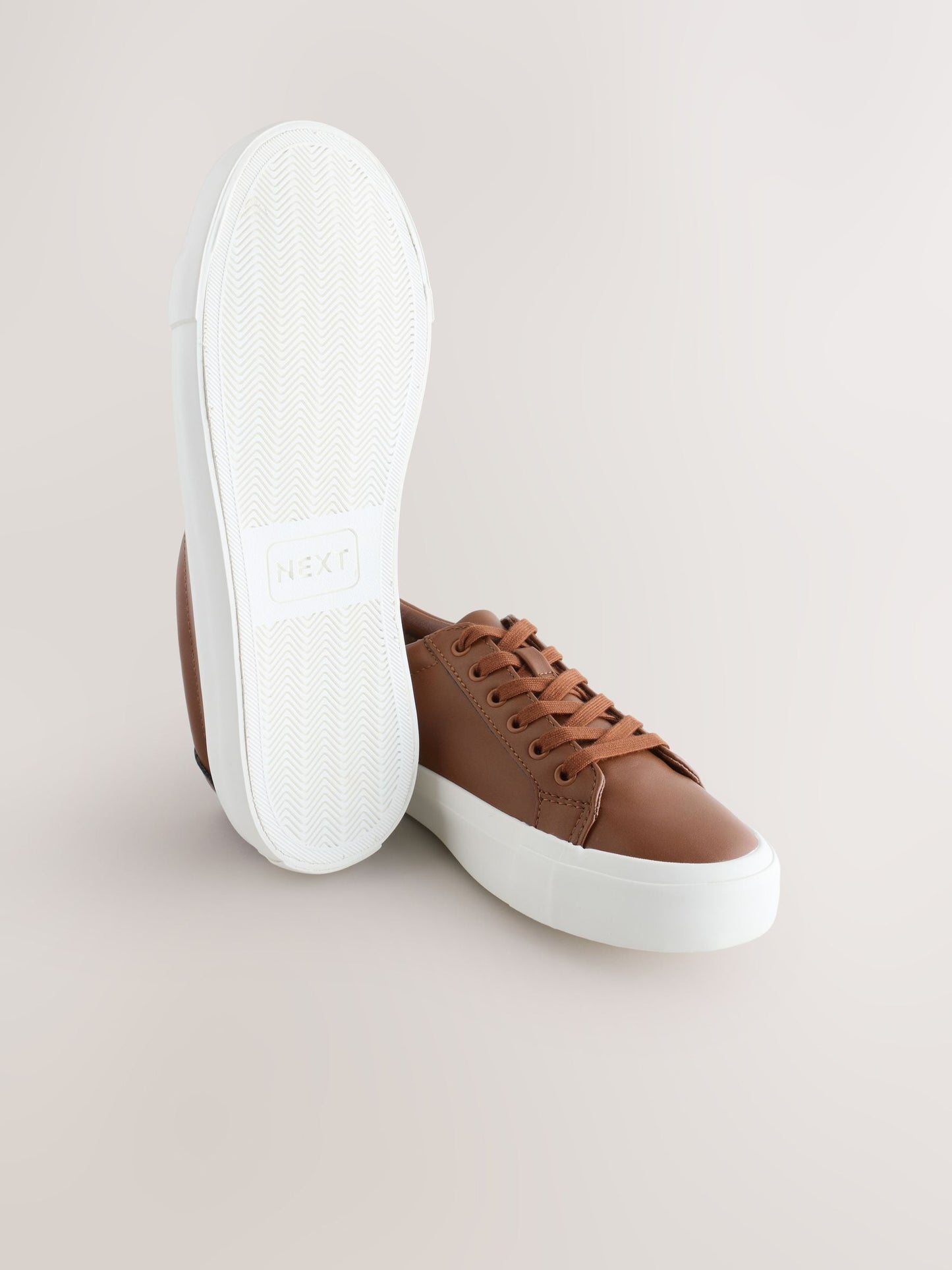 Tan Brown Wide Fit (G) Lace-Up Smart Trainers image 4