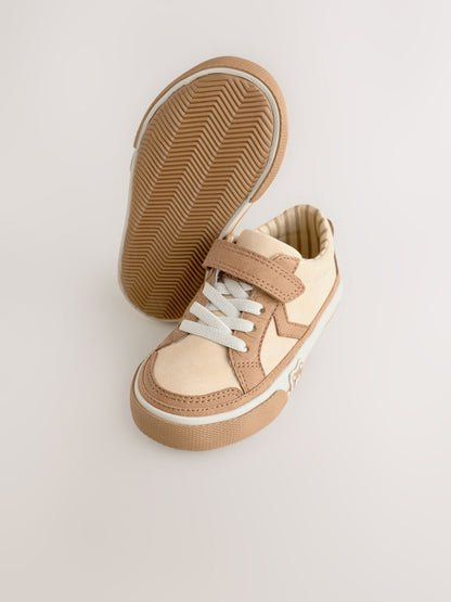 Brown Bear Standard Fit (F) Touch Fastening Elastic Lace Trainers image 6