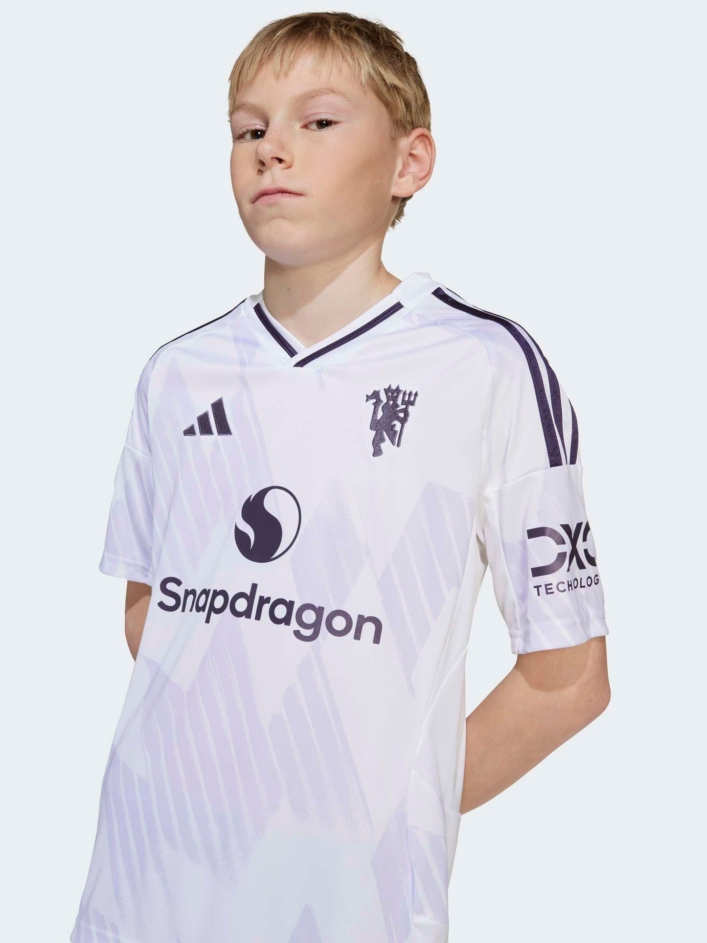 Dsiney Kidz - adidas White Kids Manchester United 25/26 Away Jersey image 5