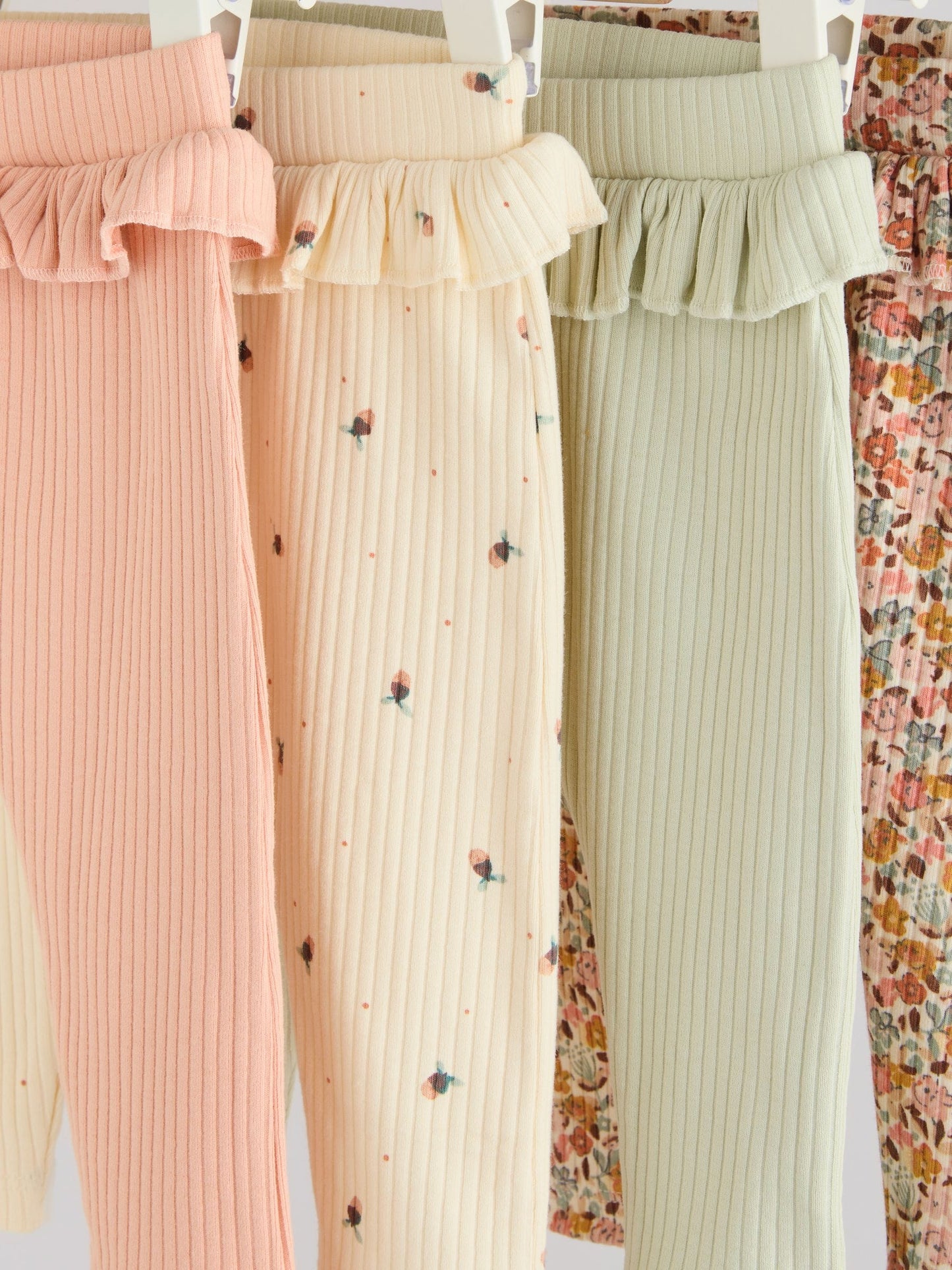 Sage Green/Coral/Ditsy Baby Leggings 4 Pack (0mths-2yrs) image 8