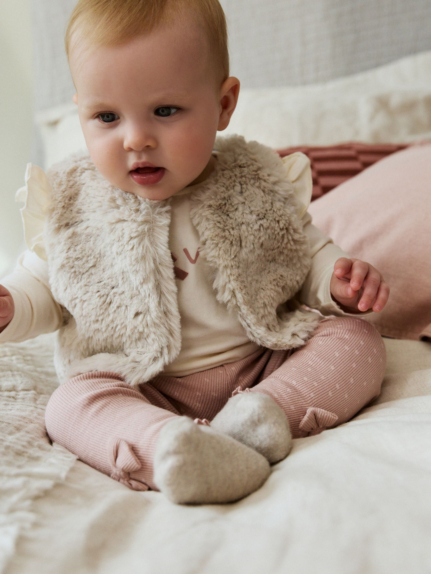 Pink/Cream Baby Fur Gilet, Top and Leggings 3 Piece Set (0mths-2yrs) image 1