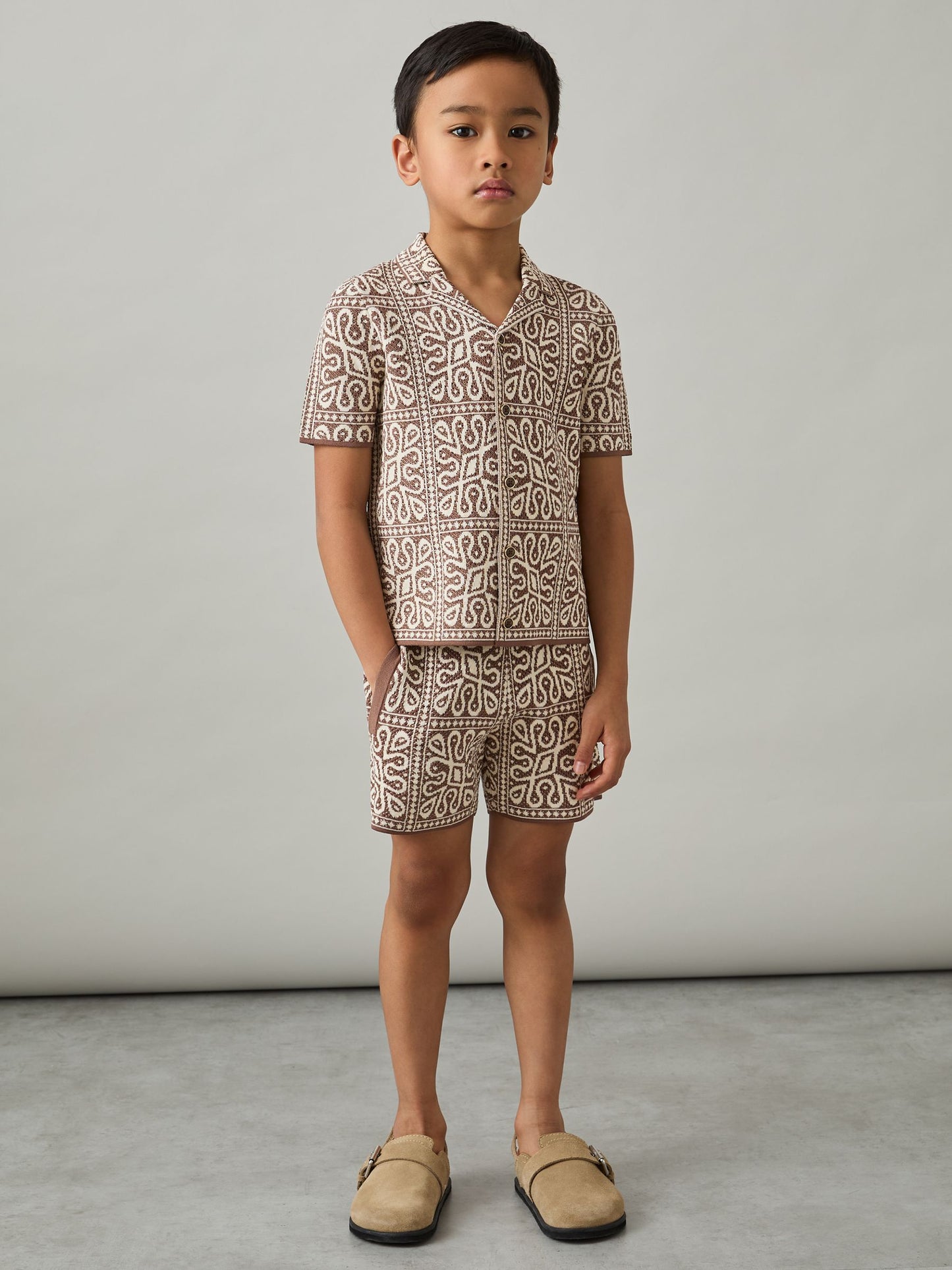 Dsiney Kidz - Reiss Brown/Off White Redhill 3-9 yrs Tile Pattern Knit Shorts image 1