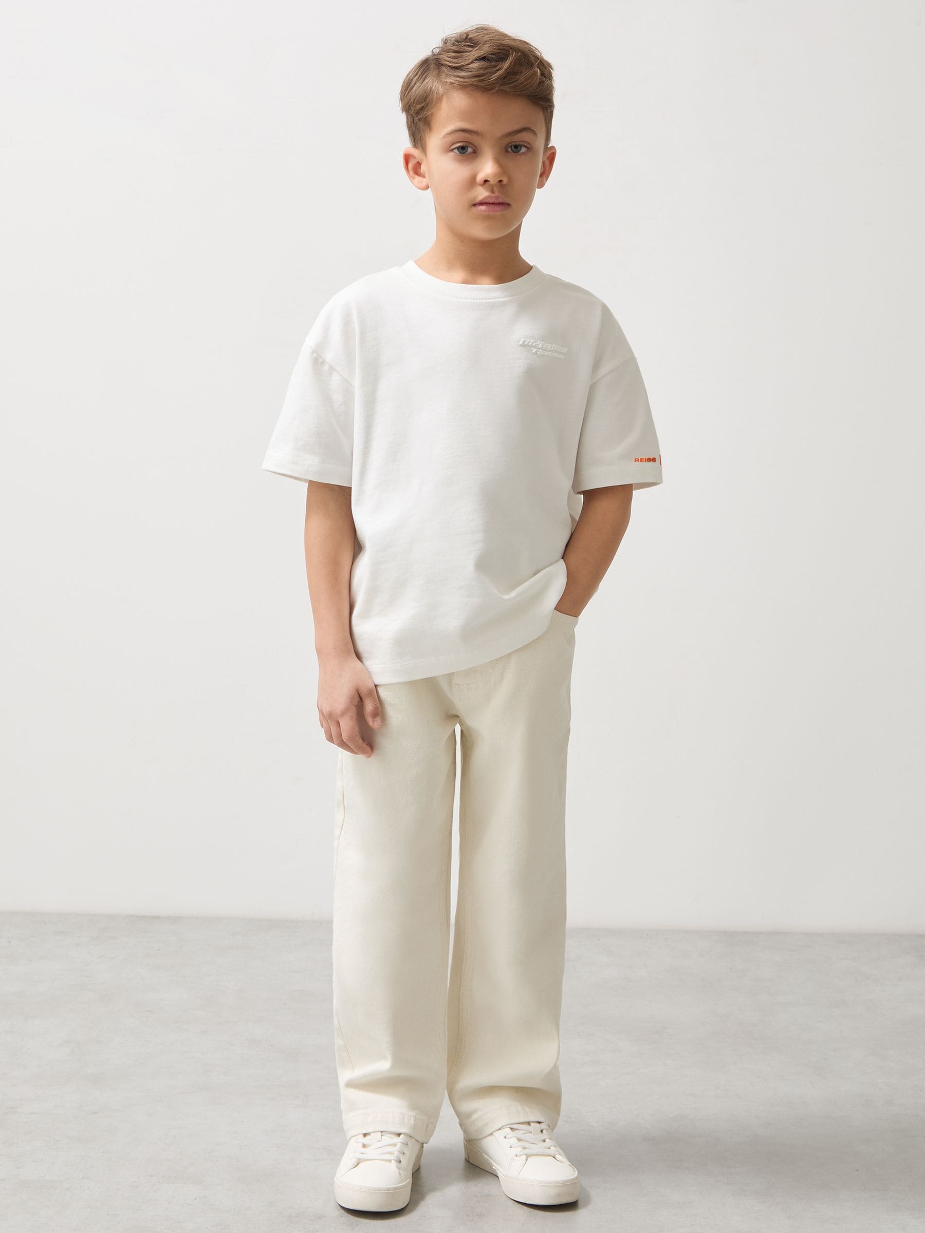 Dsiney Kidz - Reiss White Nakata 3-9 yrs McLaren F1 Team Oversize Logo T-Shirt Unisex Fit image 3