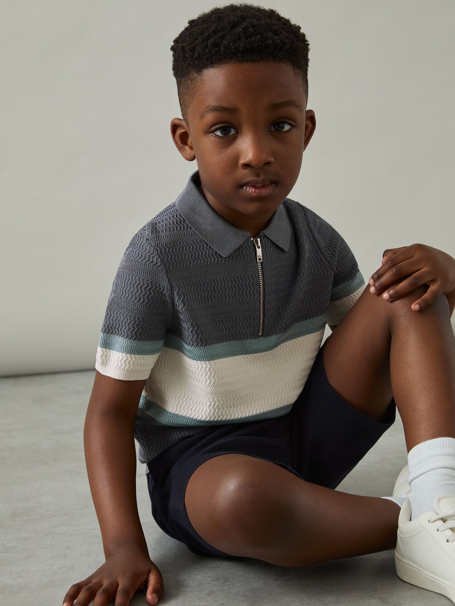 Dsiney Kidz - Reiss Airforce Blue Grove 9-13 yrs Textured Colour-Block Polo Shirt image 1