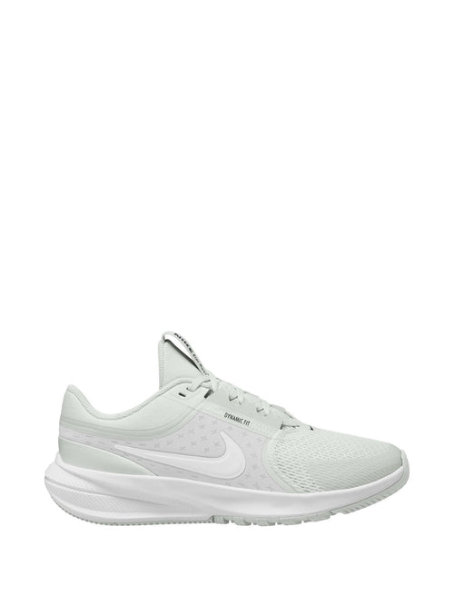 Nike White Youth Star Runner 5 Trainers image 1