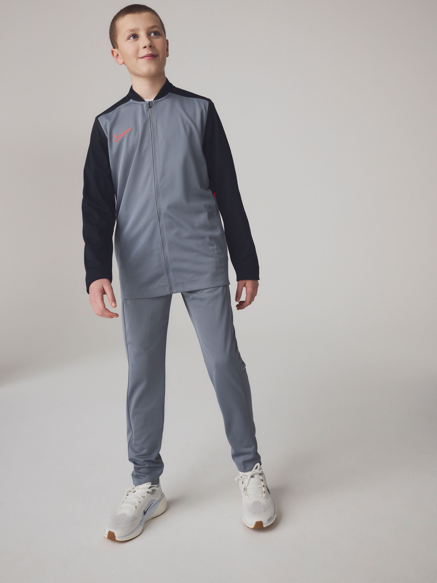 Dsiney Kidz - Nike Cool Grey Academy 25 Dri-FIT Tracksuit image 1