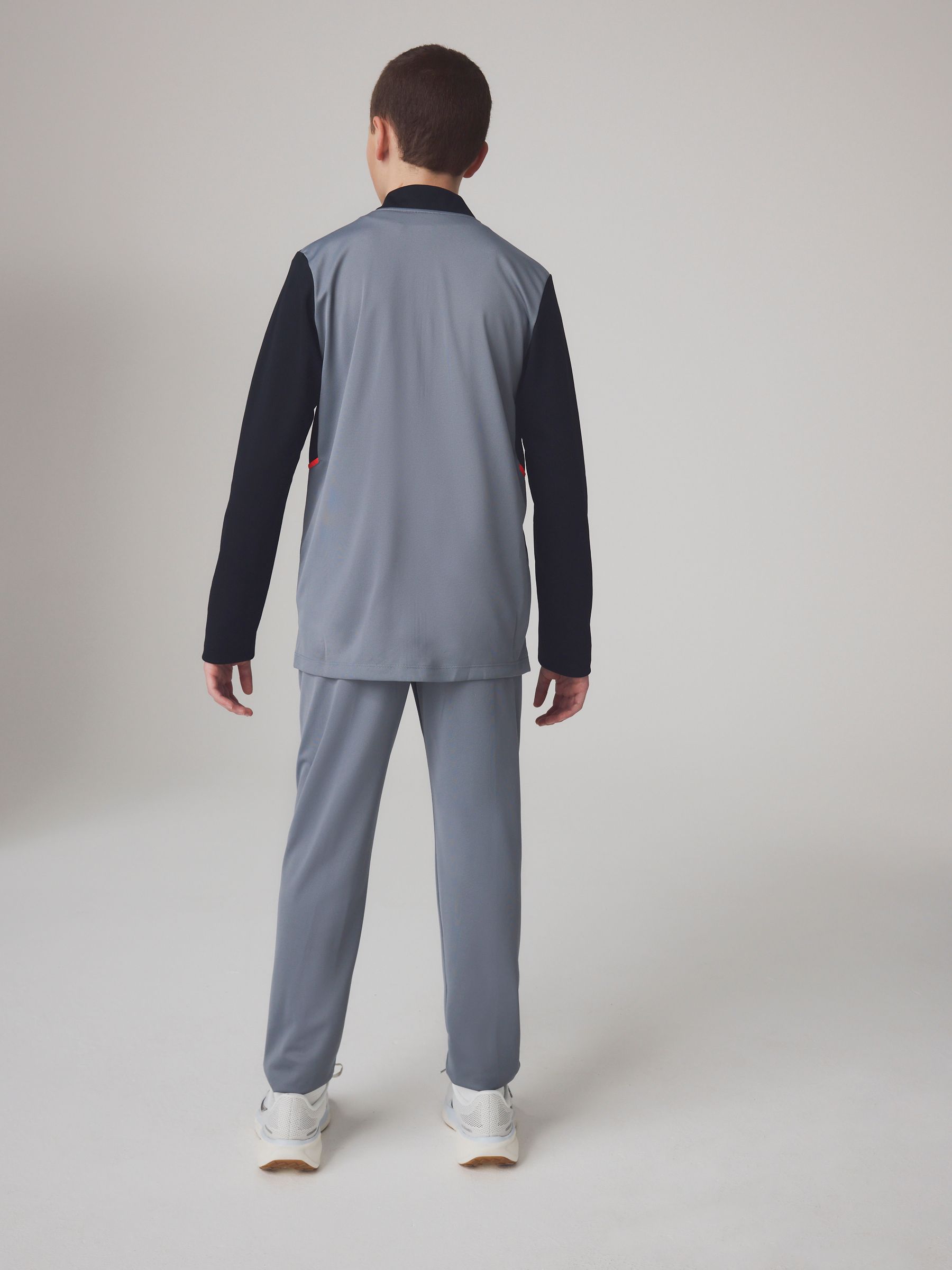 Dsiney Kidz - Nike Cool Grey Academy 25 Dri-FIT Tracksuit image 4