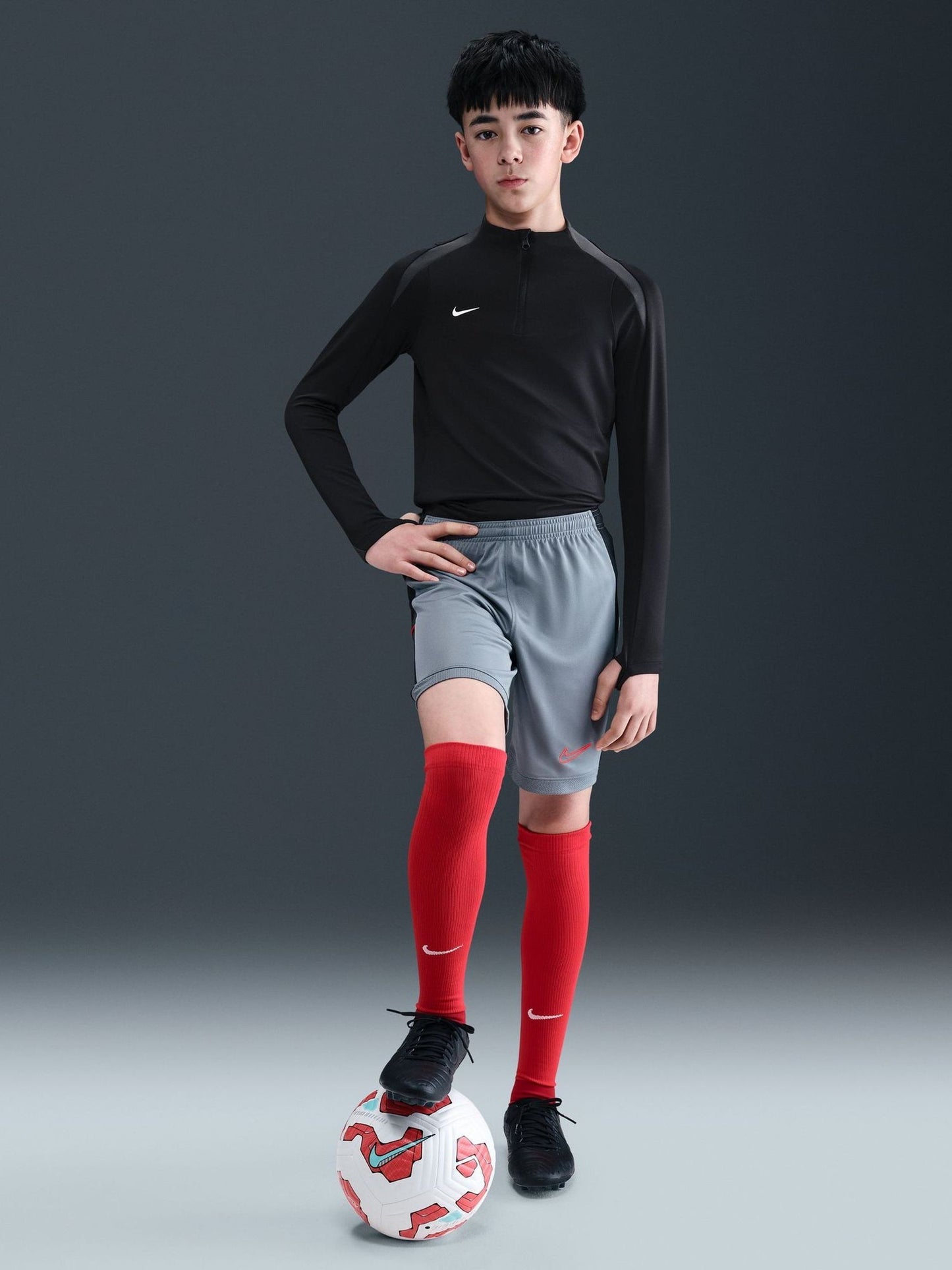Dsiney Kidz - Nike Cool Grey Black Academy Shorts image 1