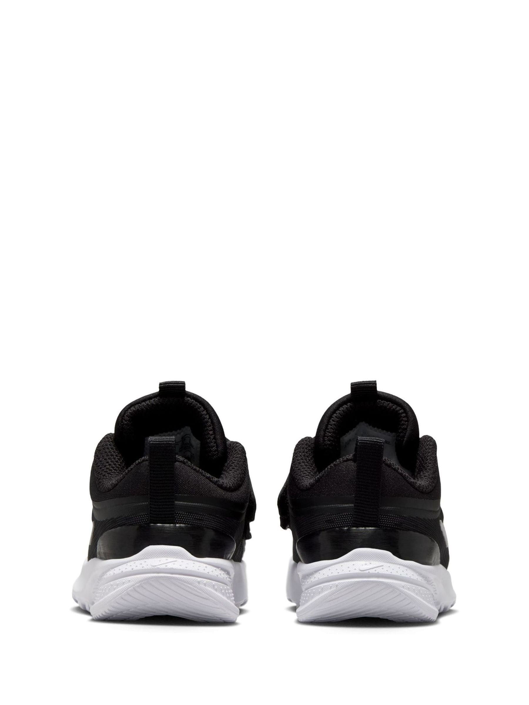 Nike Black/White Infant Star Runner 5 Trainers image 5