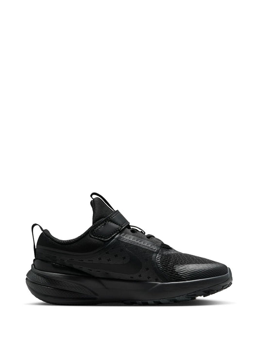 Nike Black Junior Star Runner 5 Trainers image 1