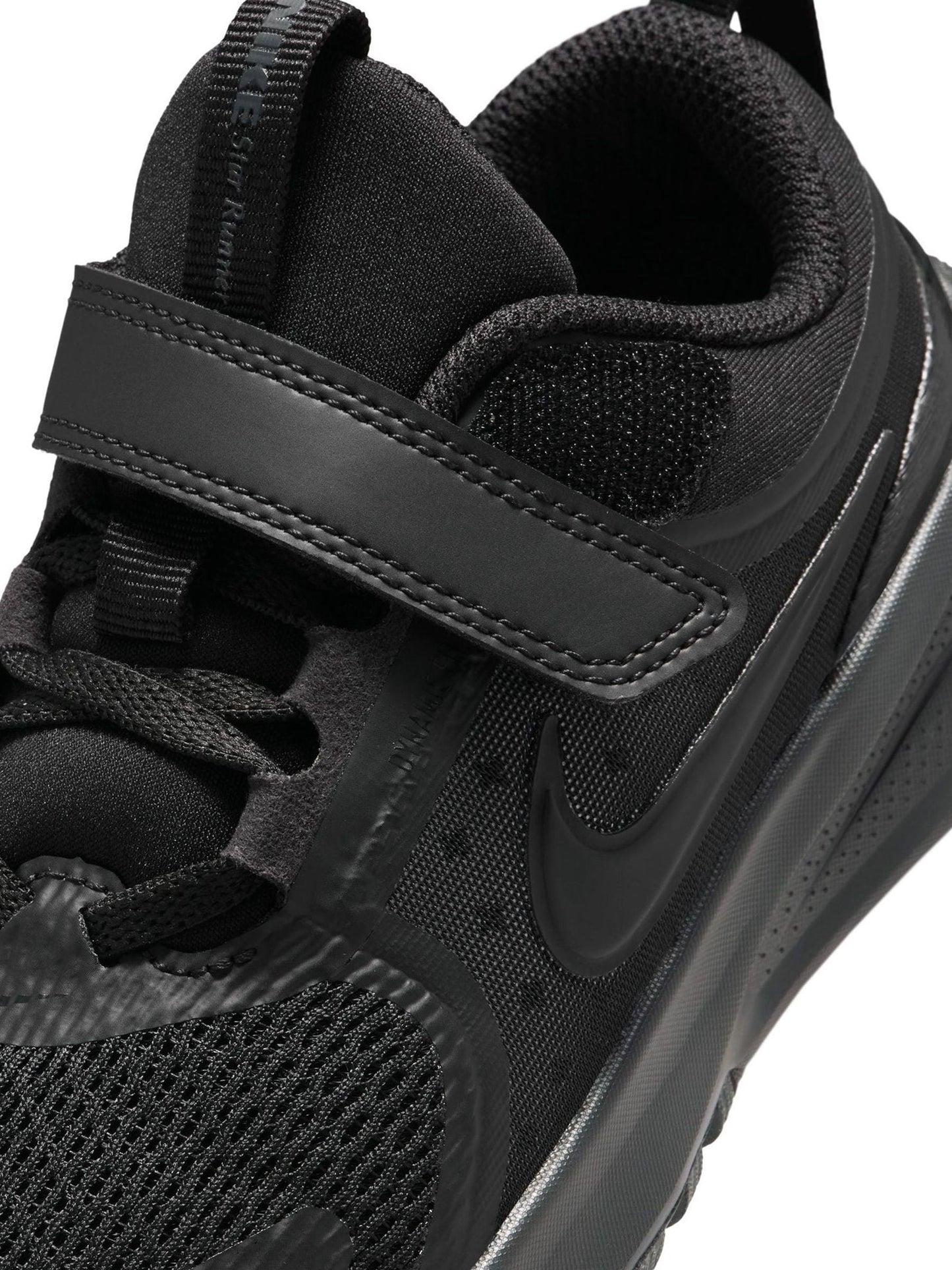 Nike Black Junior Star Runner 5 Trainers image 8