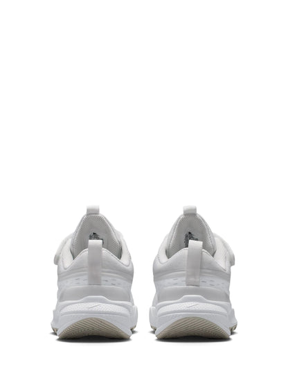 Nike White Junior Star Runner 5 Trainers image 6