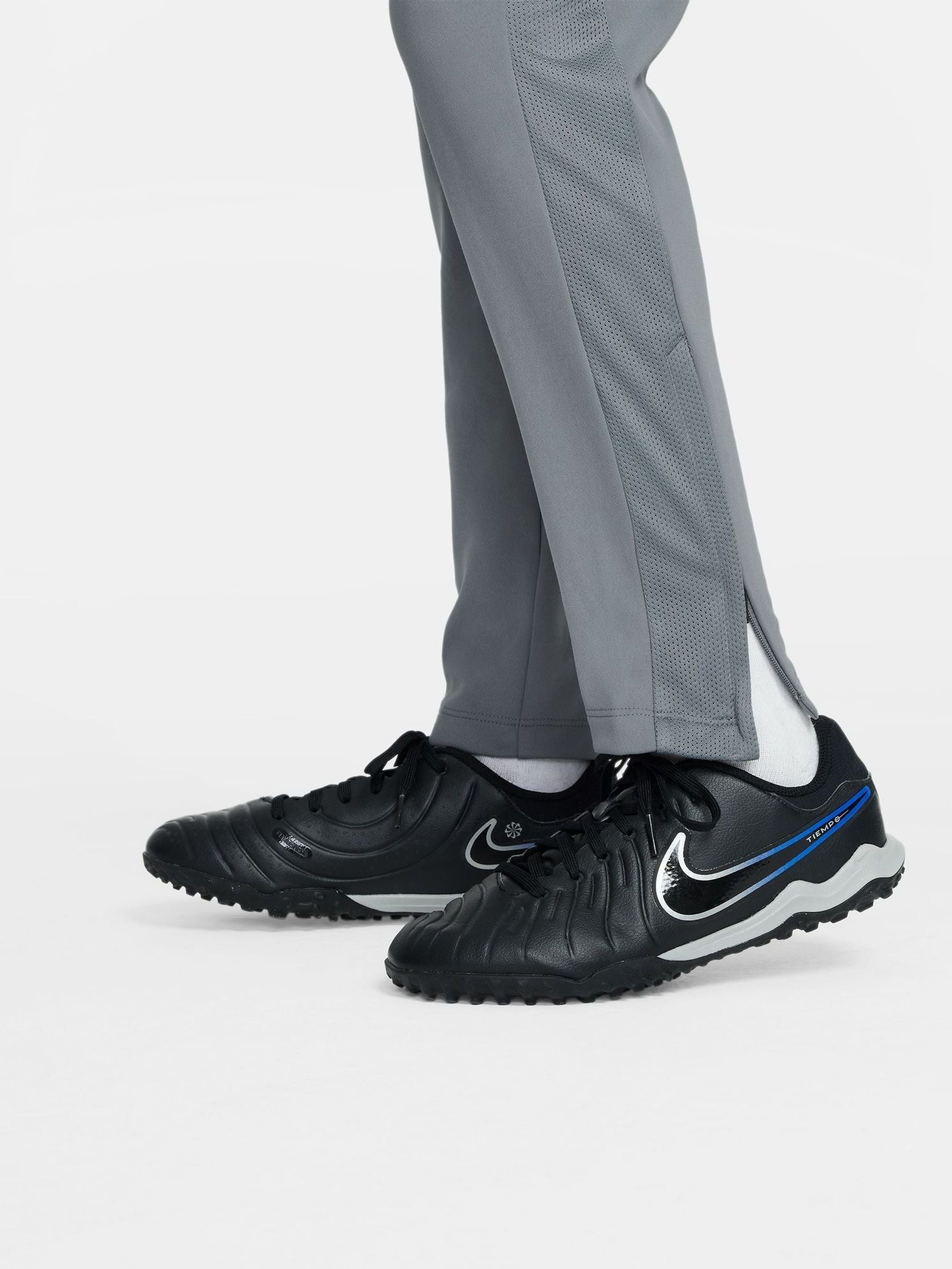 Dsiney Kidz - Nike Cool Grey Black Academy Dri-FIT Joggers image 3