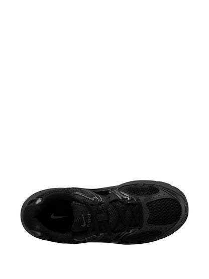 Nike Black Youth V5 Runner Trainers image 3