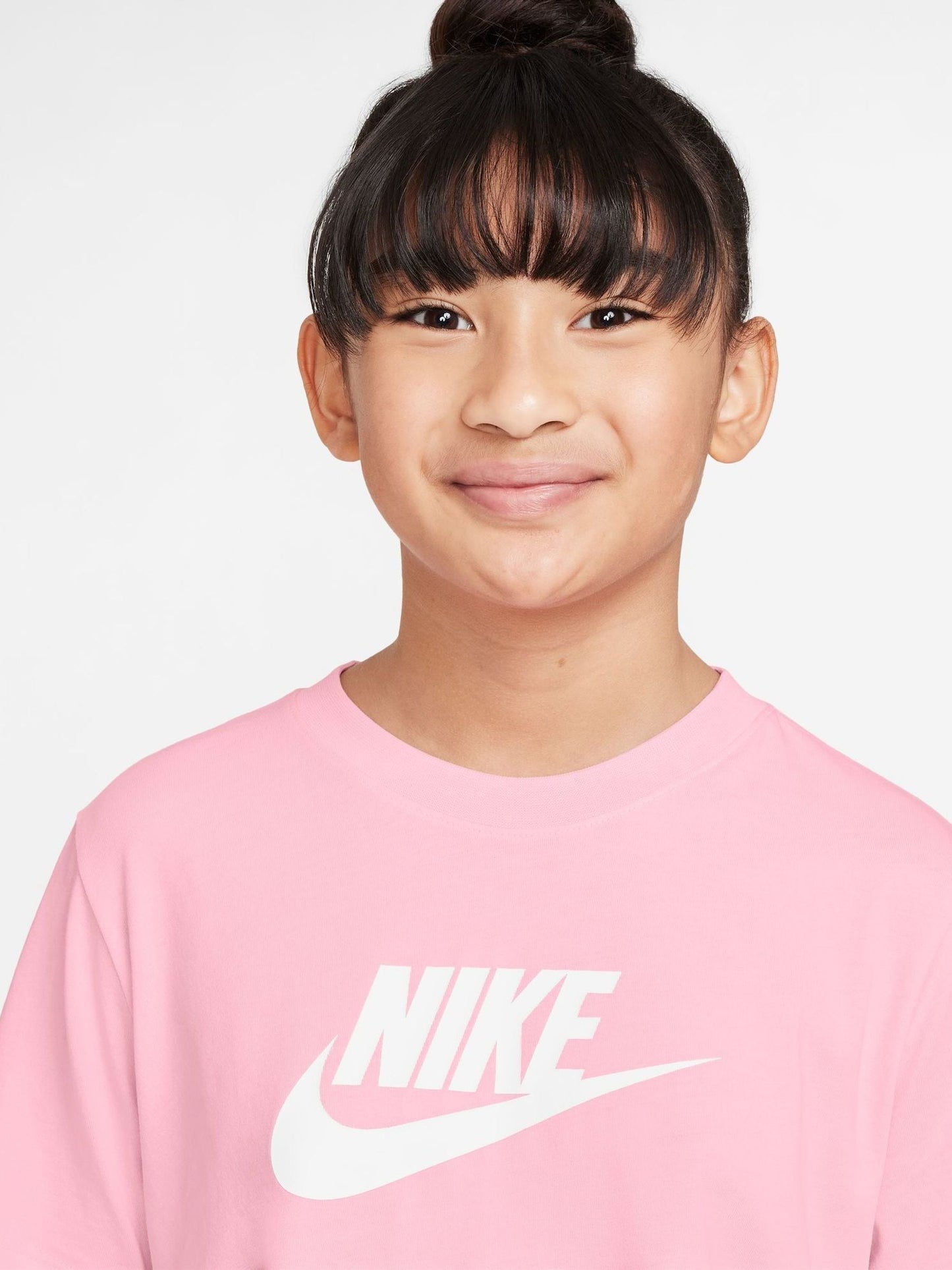 Dsiney Kidz - Nike Soft Pink Cropped T-Shirt image 3