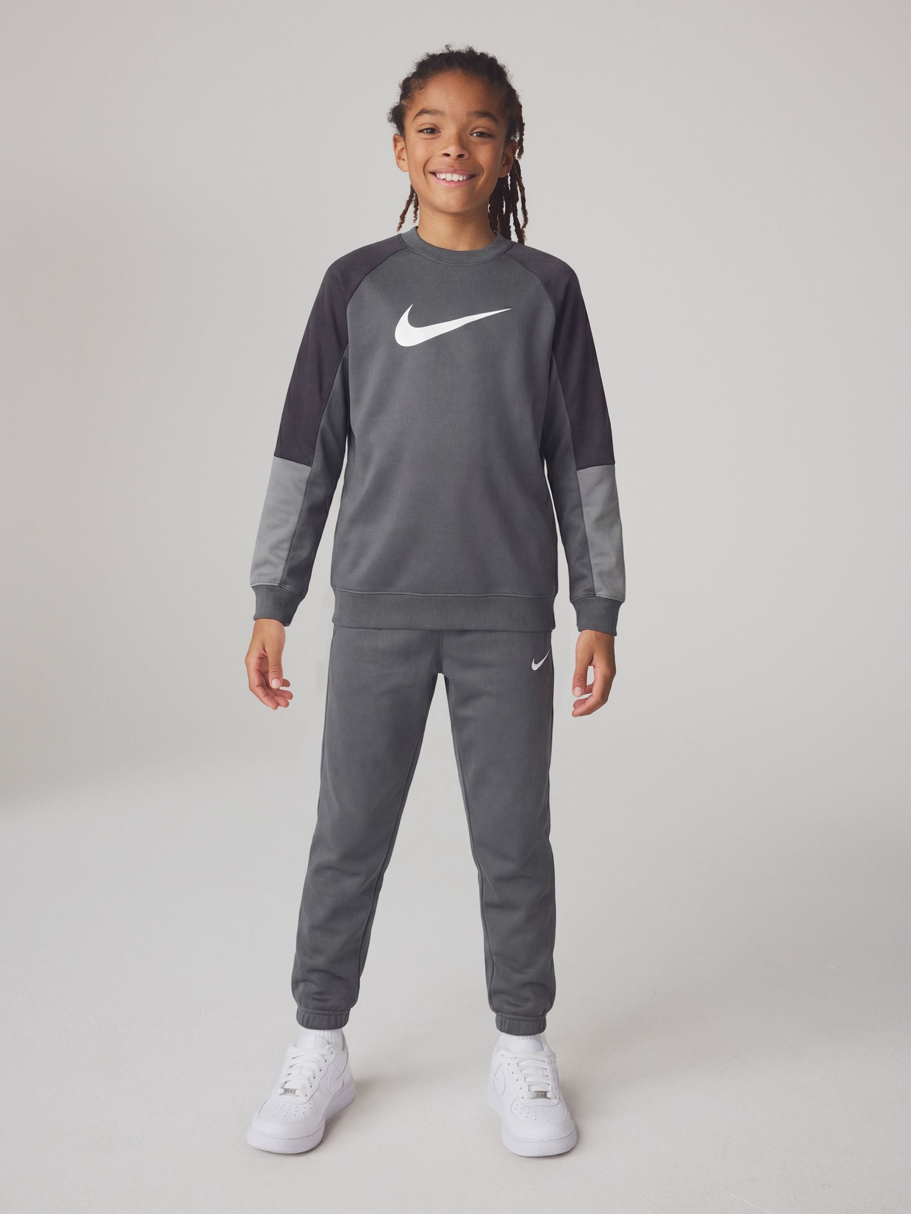 Dsiney Kidz - Nike Grey Dri-FIT Poly Crew Tracksuit image 1