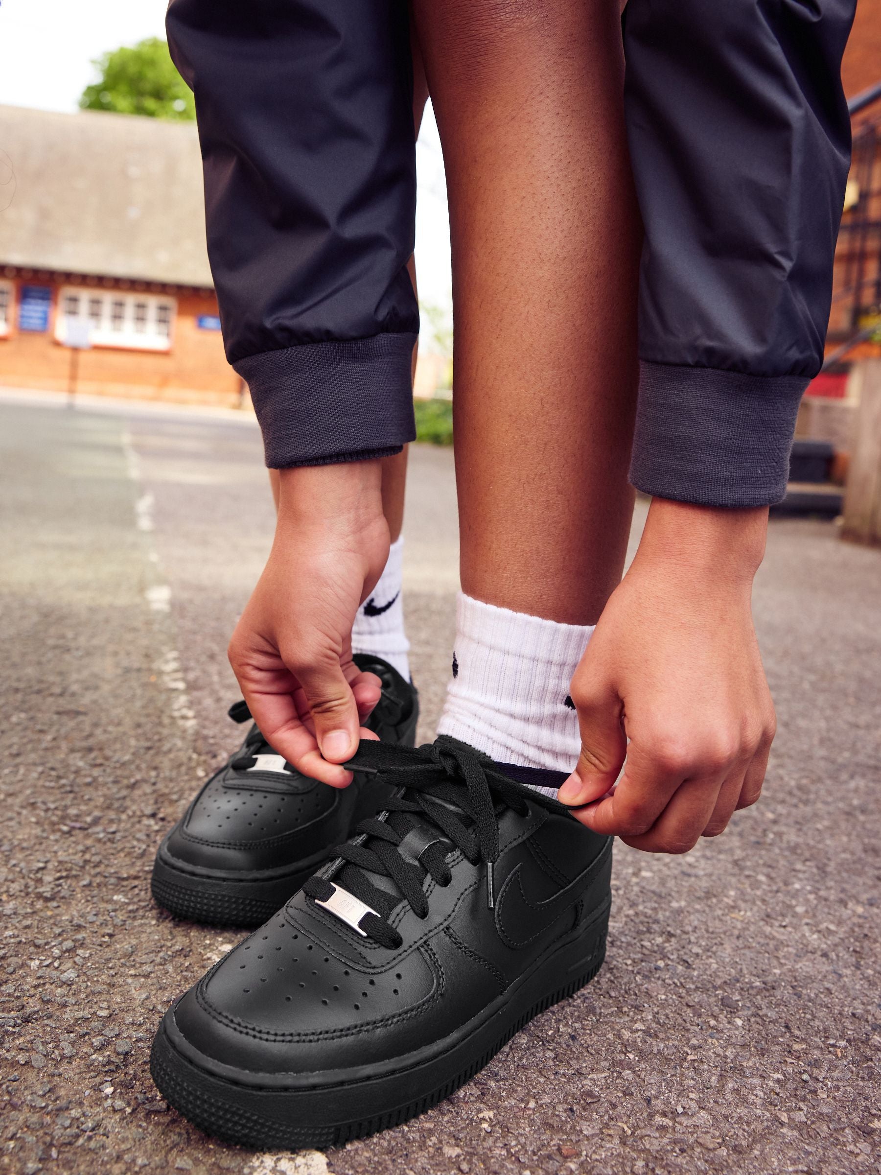 Nike Black Youth Air Force 1 Trainers image 1