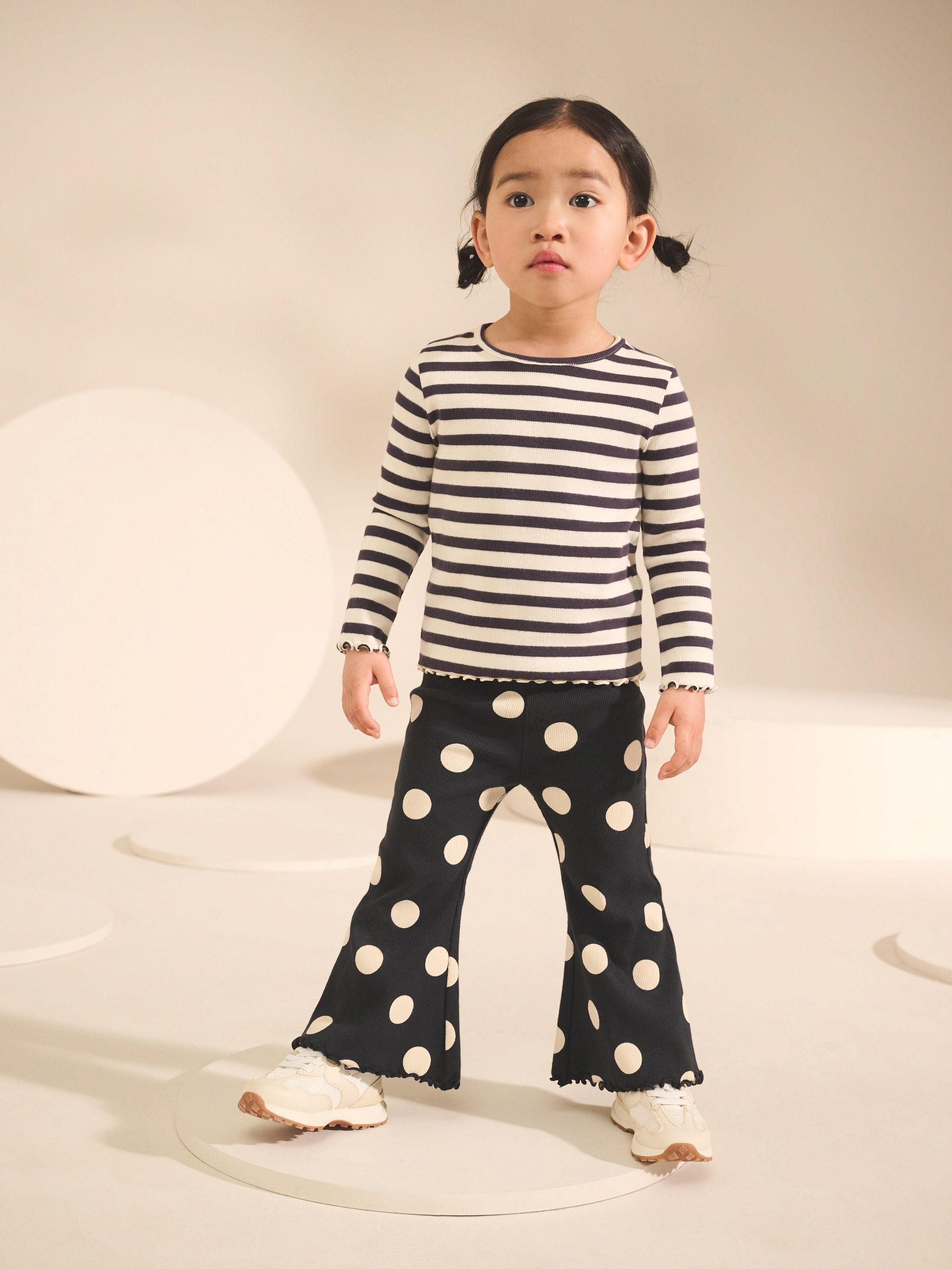 Dsiney Kidz - Black/White Long Sleeve Ribbed Tops 5 Pack (3mths-7yrs) image 3