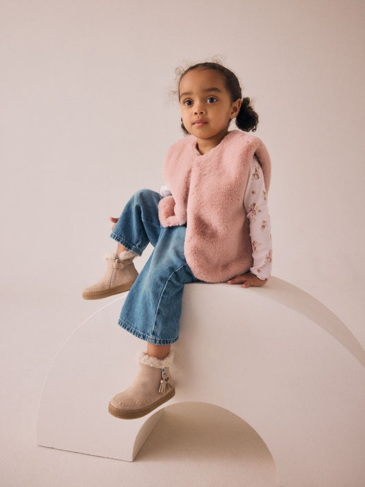 Dsiney Kidz - Pink Faux Fur Gilet (3mths-7yrs) image 1