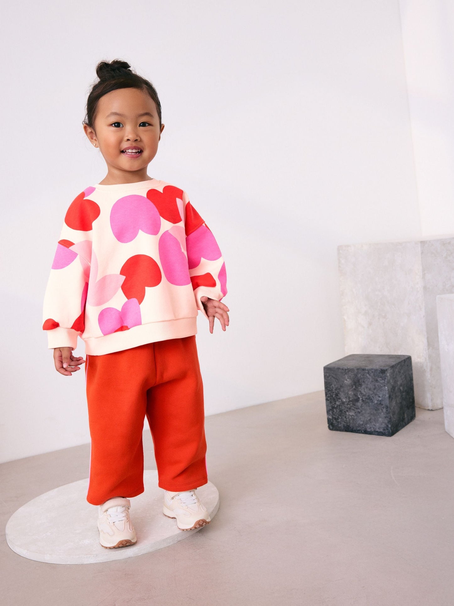 Pink/Red Heart Sweatshirt and Barrel Leg Joggers Set (3mths-7yrs)