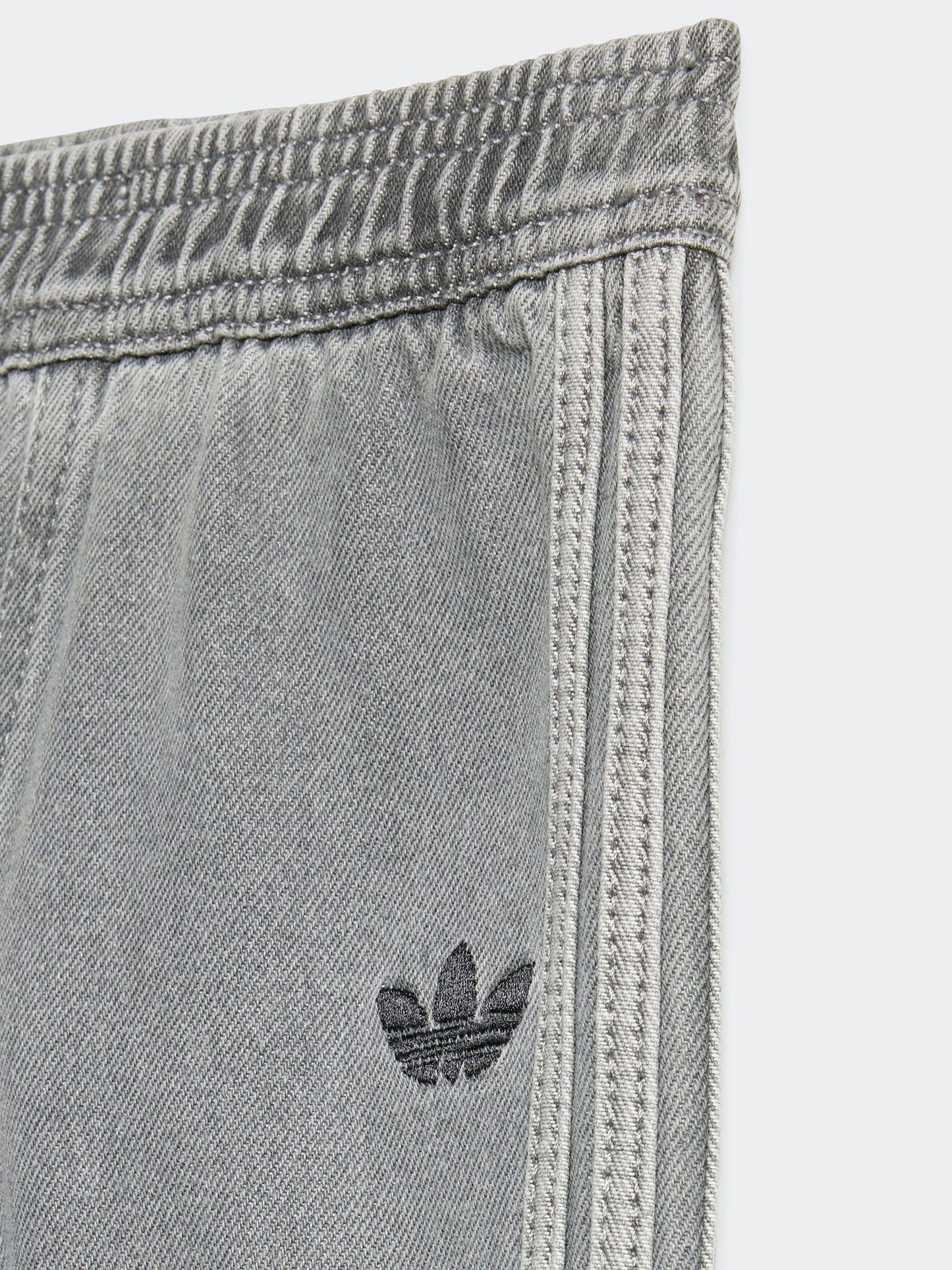 adidas Originals White Long Sleeve Infant Kids T-Shirt and Denim Leggings Set image 7