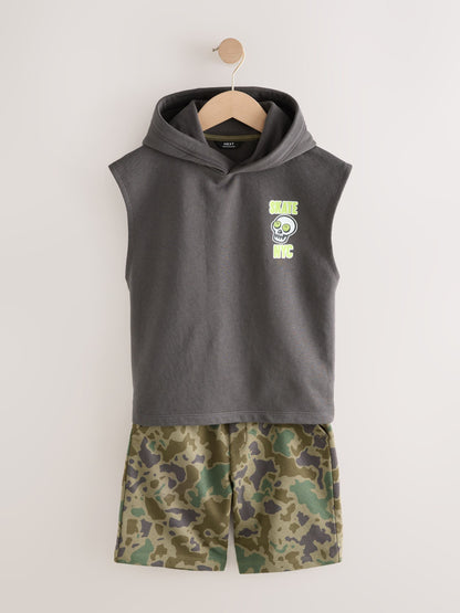 Camouflage Sleeveless Hoodie And Short Graphic Set
