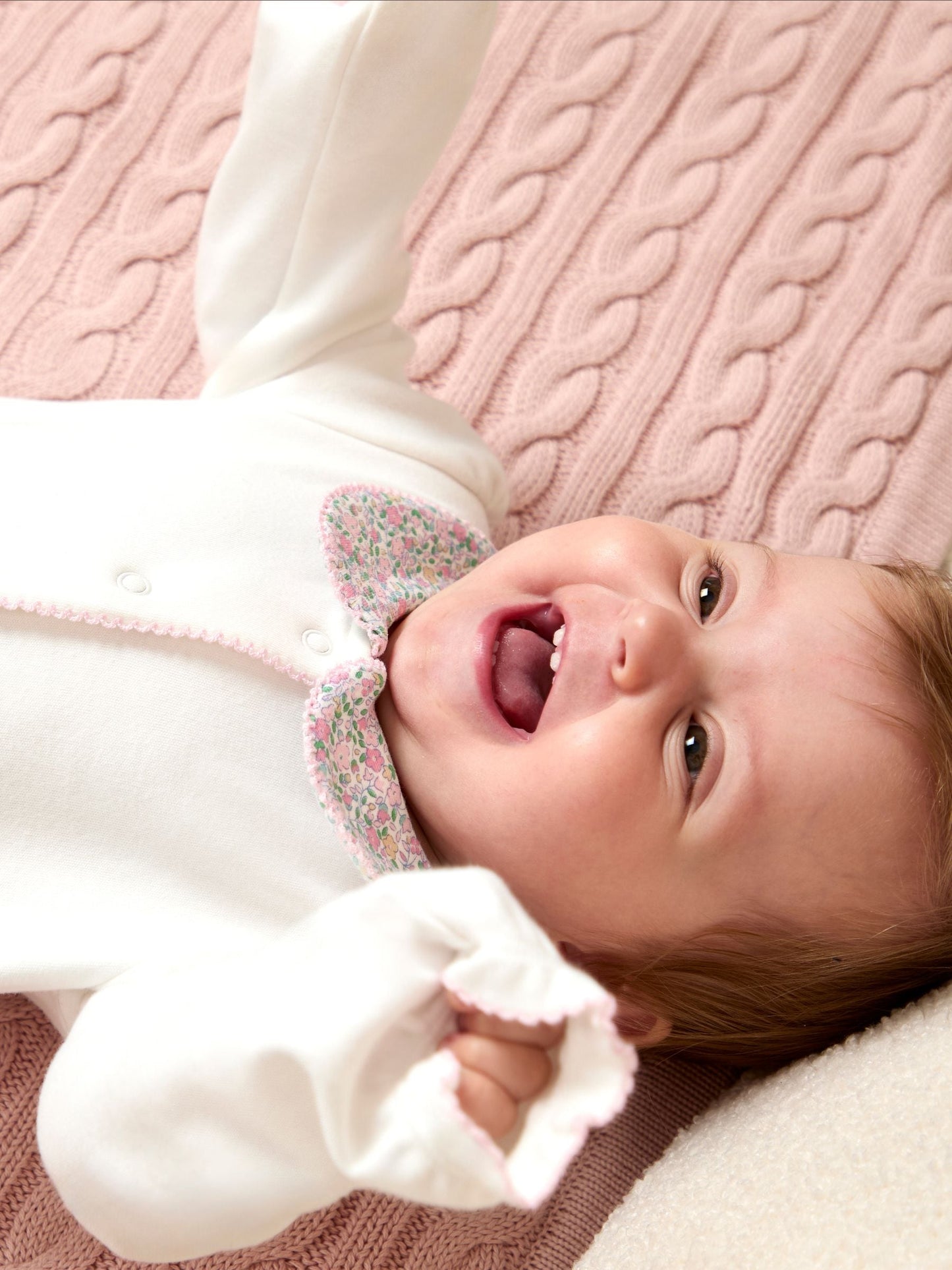 JoJo Maman Bébé Cream Cotton Footed Collar Embroidered Sleepsuit image 3
