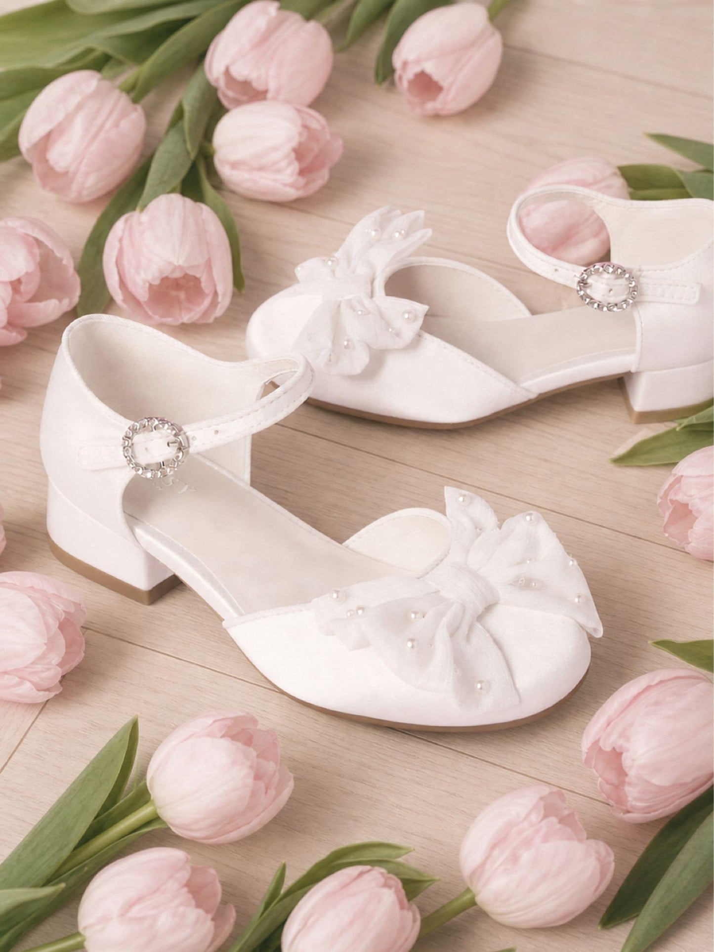 Lipsy White Standard Fit (F) Low Block Heel Pearl Bow Occasion Flower Heeled Sandals image 1