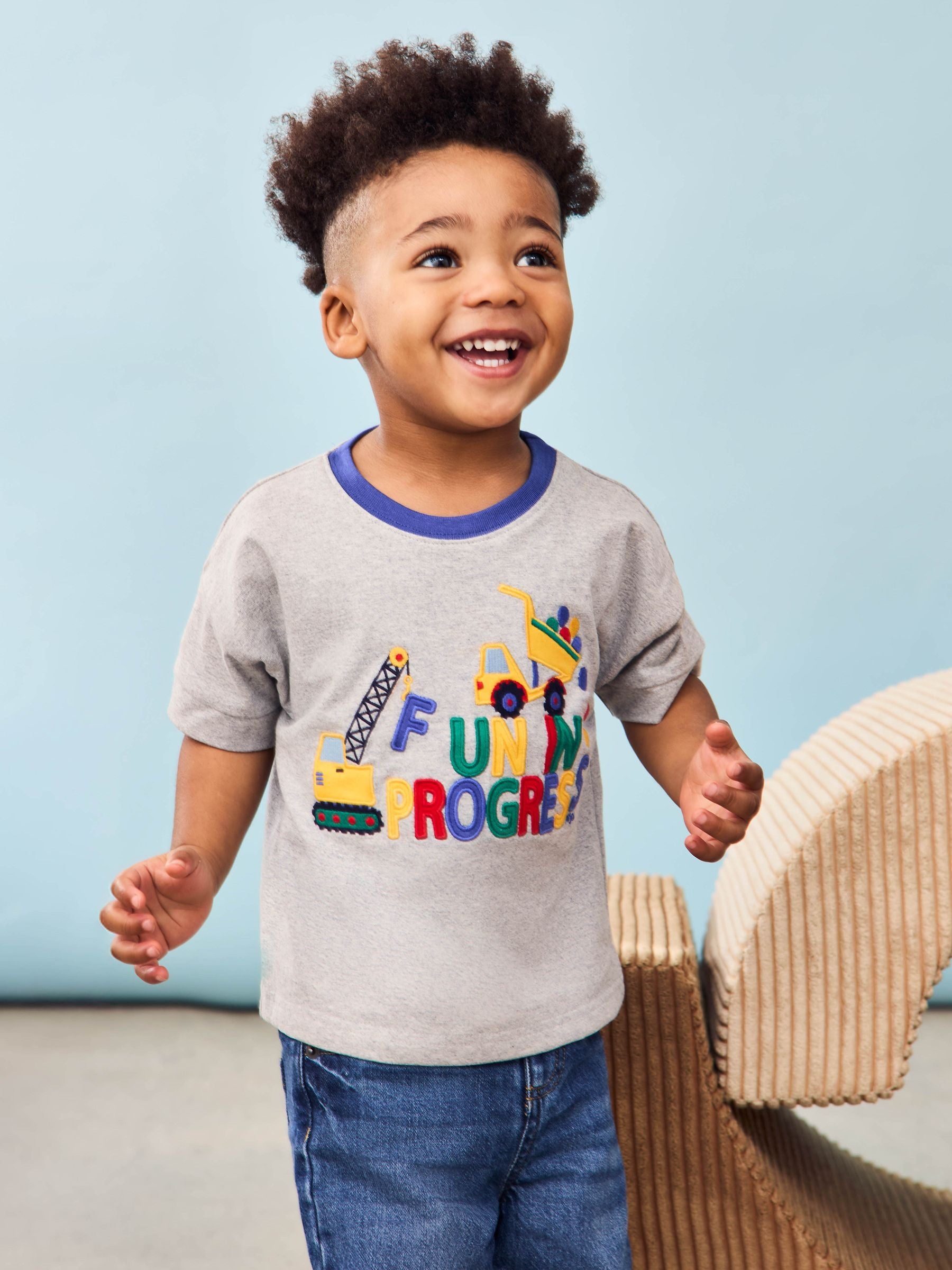Dsiney Kidz - JoJo Maman Bébé Marl Grey Construction Appliqué T-Shirt image 1