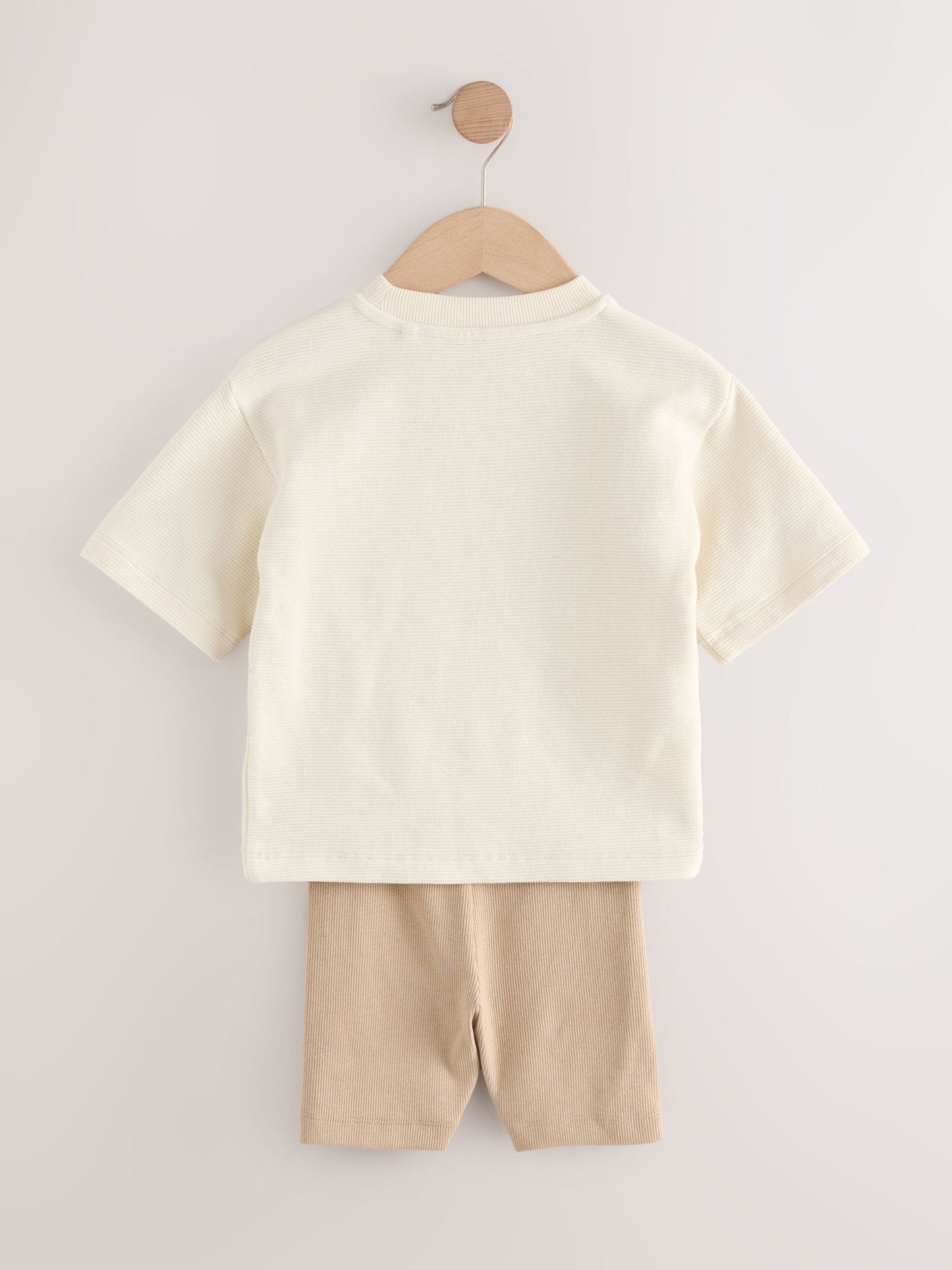 Multi Neutral Short Sleeve Textured T-Shirts & Cycling Shorts 3 Pack (3mths-7yrs) image 3