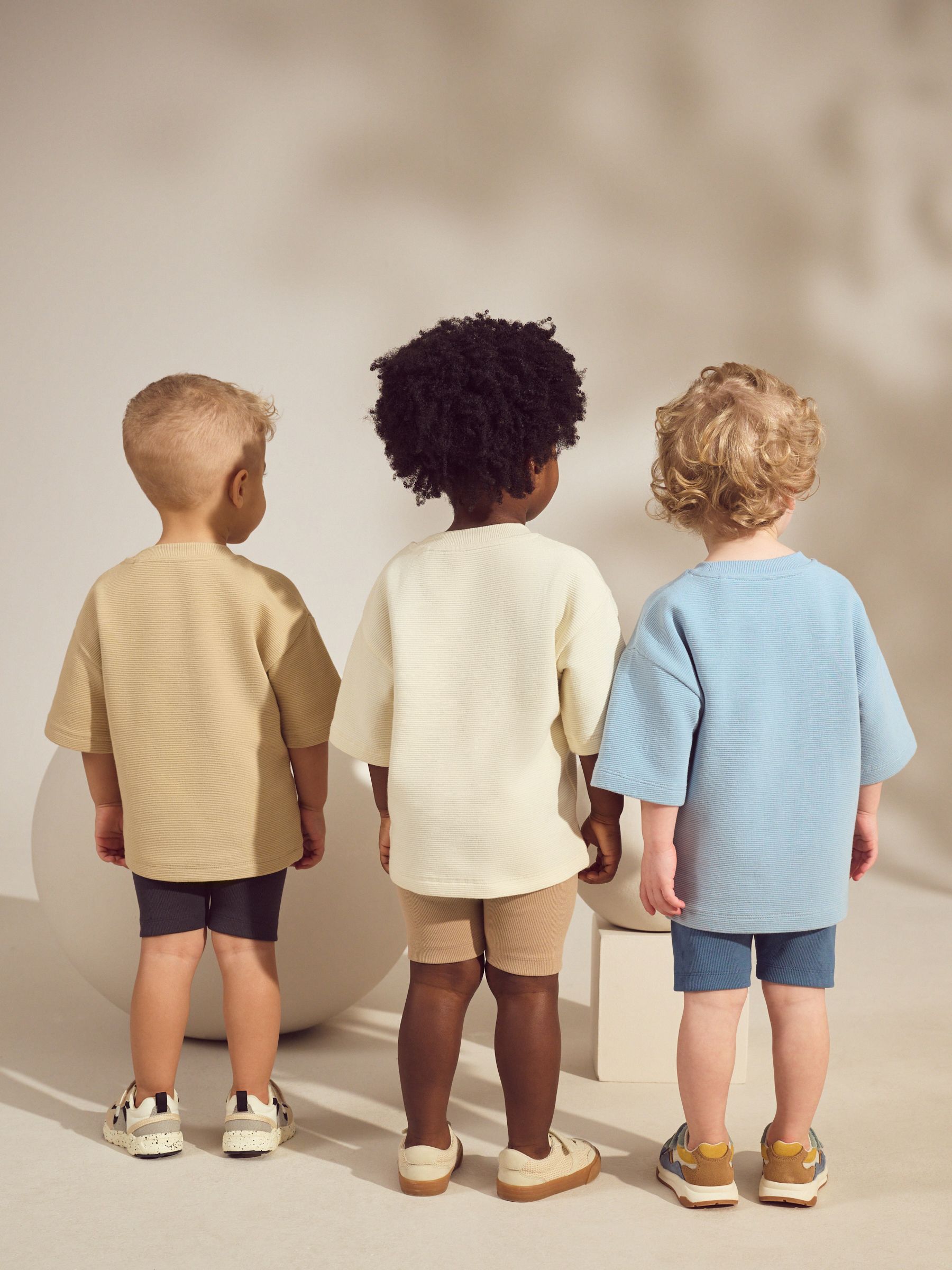 Multi Neutral Short Sleeve Textured T-Shirts & Cycling Shorts 3 Pack (3mths-7yrs) image 7