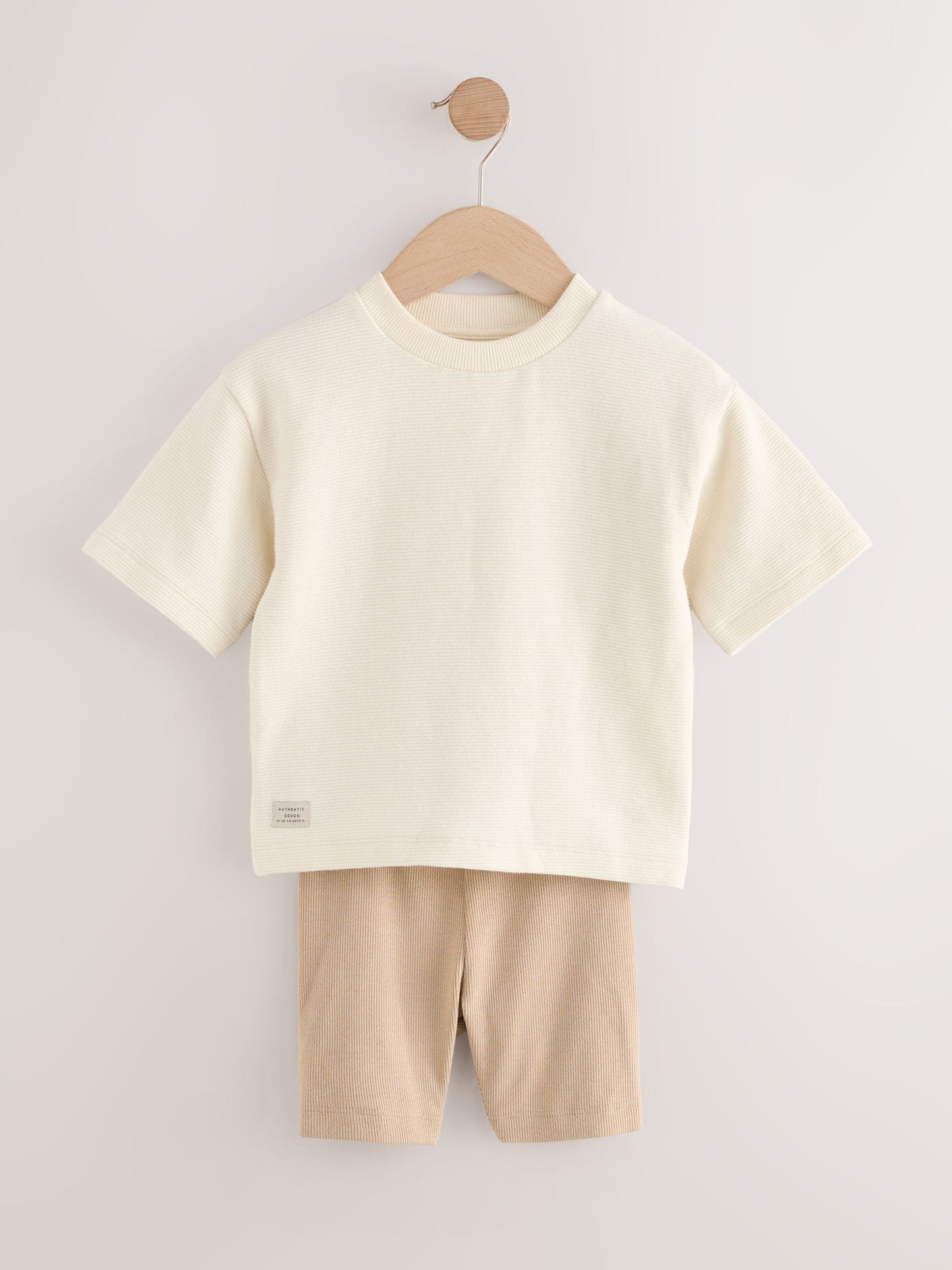 Multi Neutral Short Sleeve Textured T-Shirts & Cycling Shorts 3 Pack (3mths-7yrs) image 8