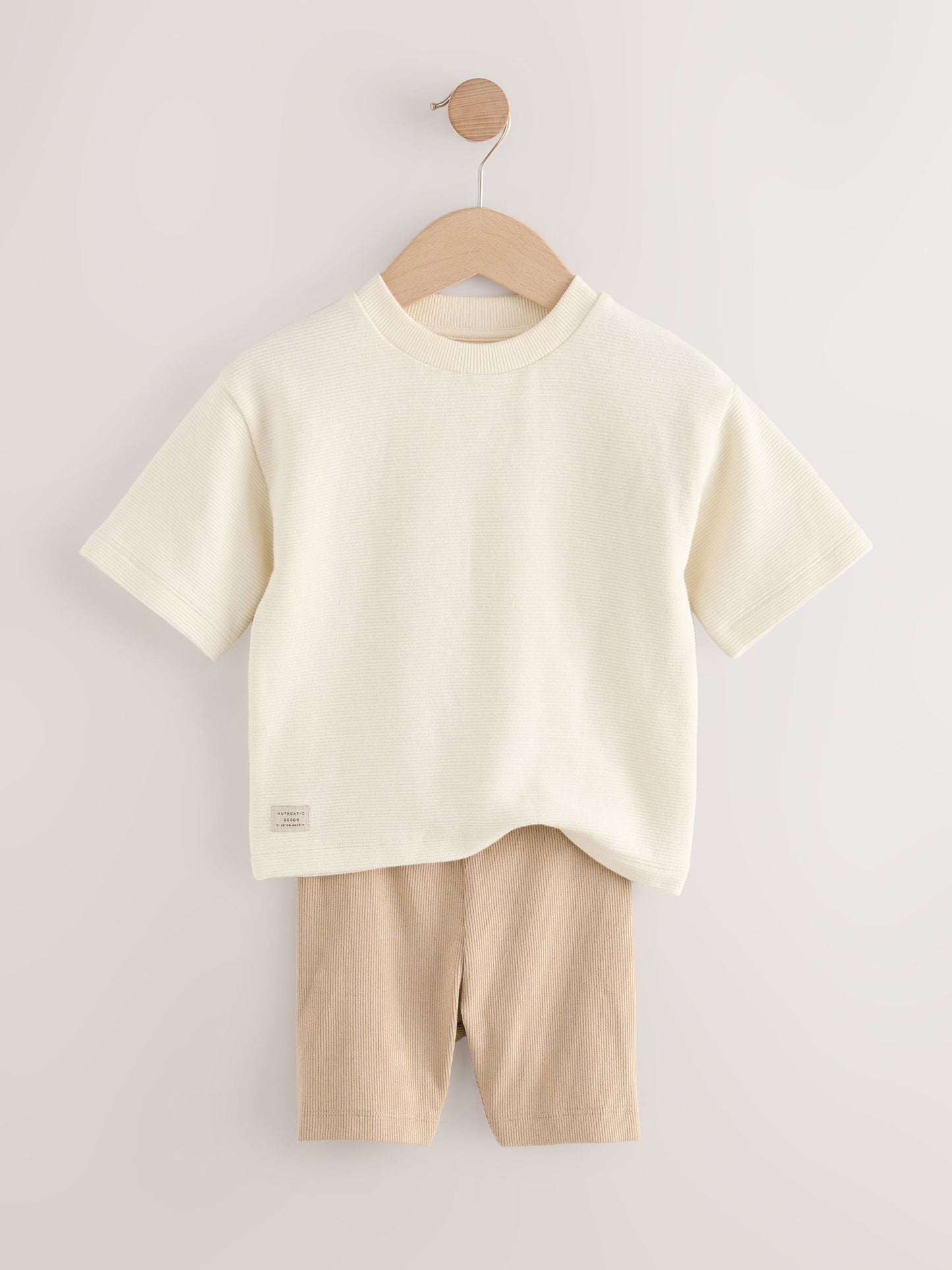 Multi Neutral Short Sleeve Textured T-Shirts & Cycling Shorts 3 Pack (3mths-7yrs) image 9