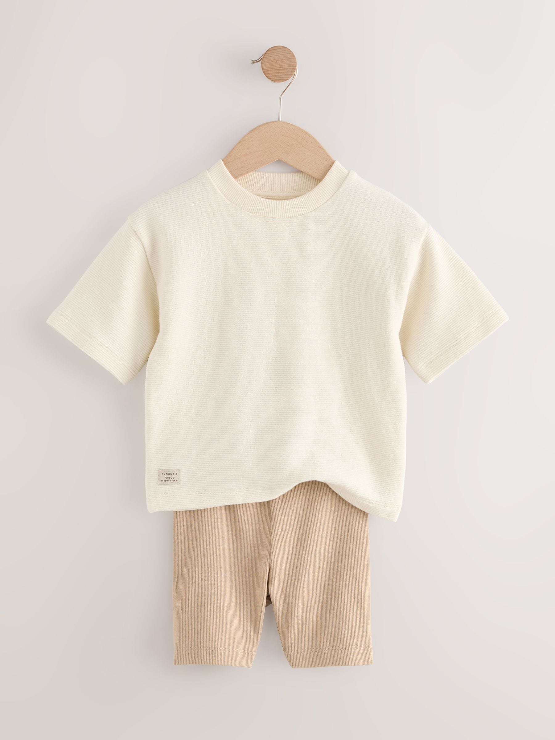 Multi Neutral Short Sleeve Textured T-Shirts & Cycling Shorts 3 Pack (3mths-7yrs) image 9
