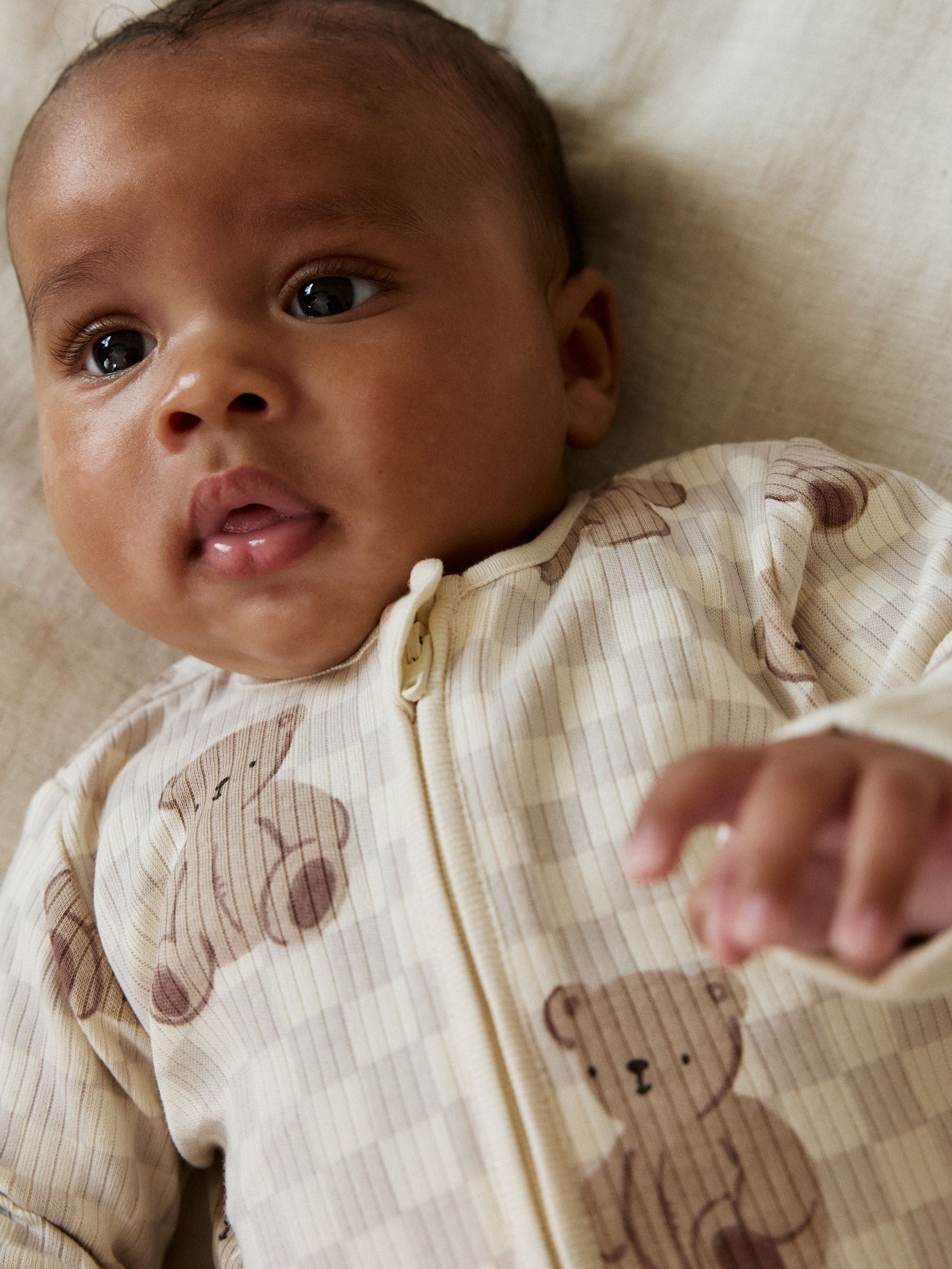 Brown Bear Print Two Way Zip Baby Sleepsuits 4 Pack (0mths-2yrs) image 4
