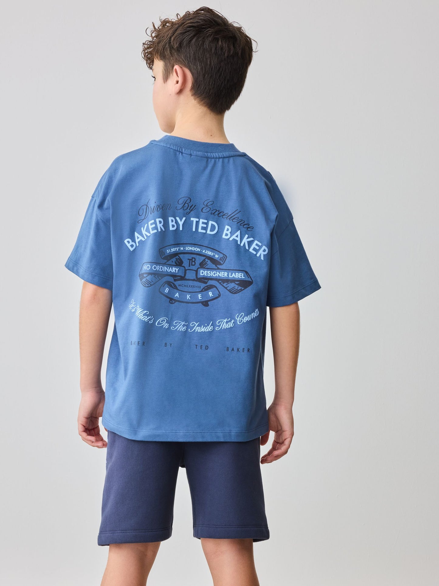 Dsiney Kidz - Baker by Ted Baker Oversized Blue T-Shirt and Shorts Set image 3