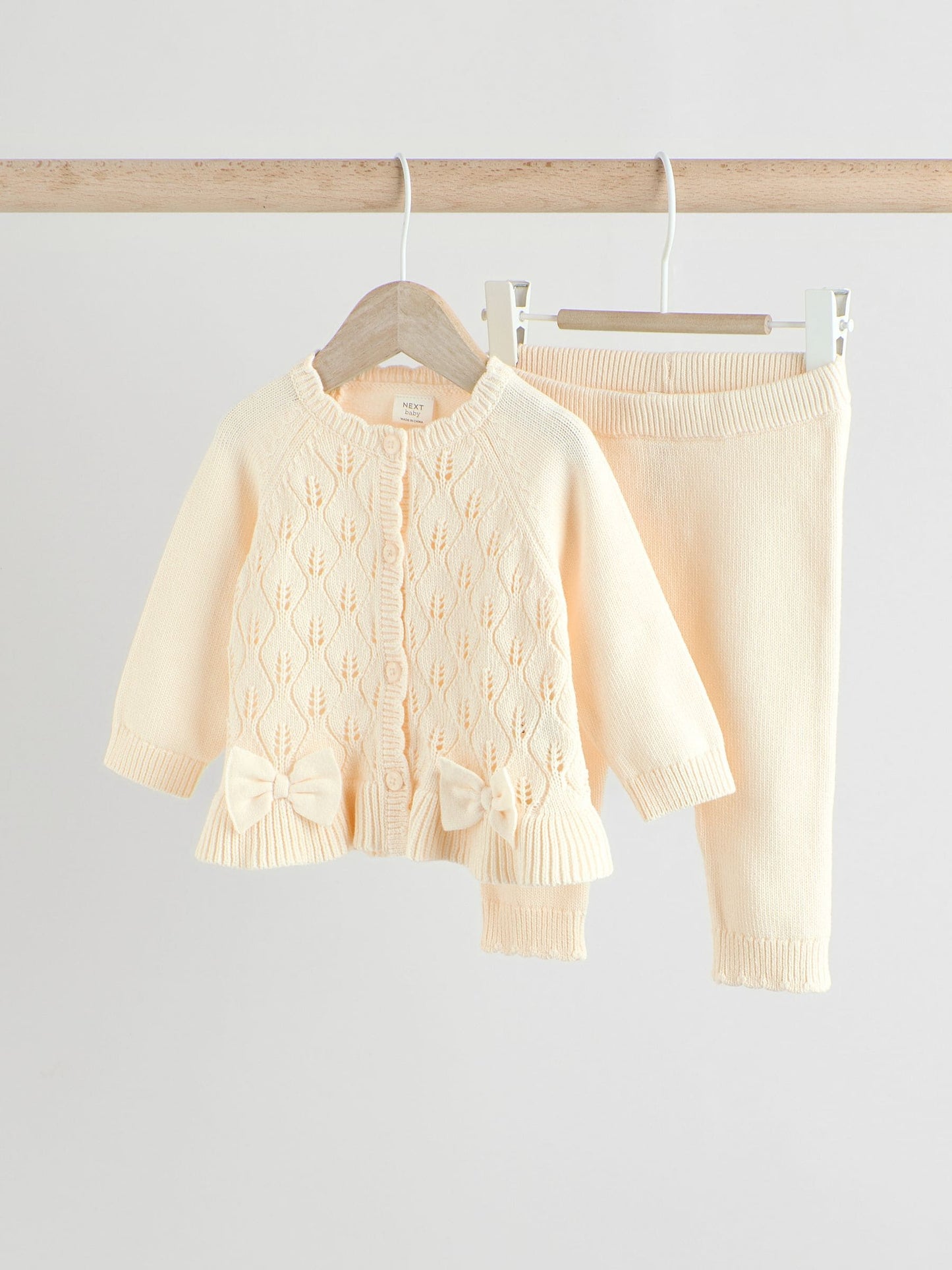 White Frill Knitted Bow Baby Cardigan Set (0mths-3yrs)