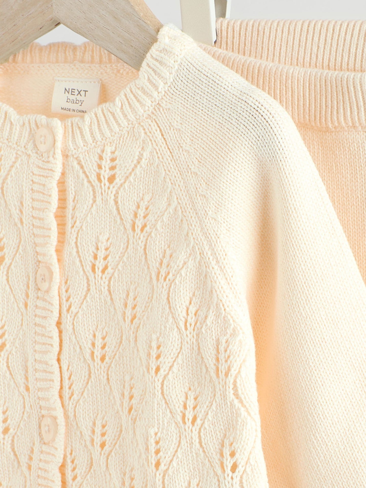 White Frill Knitted Bow Baby Cardigan Set (0mths-3yrs)