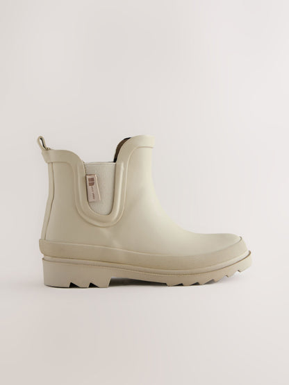 Neutral Chelsea Wellies image 2