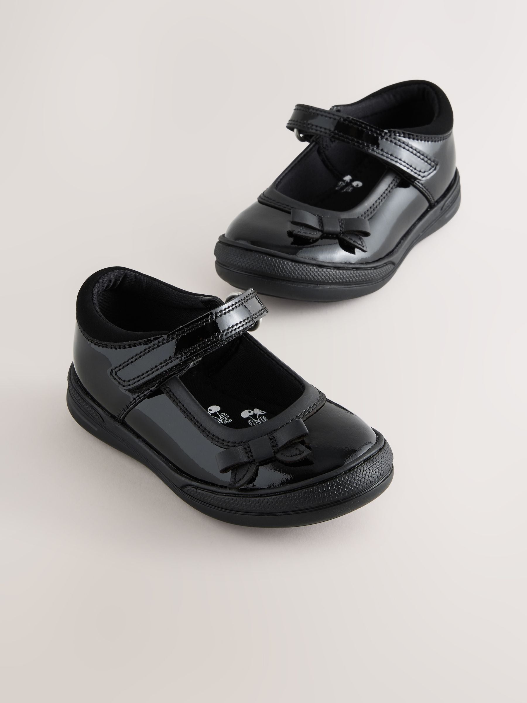 Black Patent Leather Standard Fit (F) Bow Mary Jane School Shoes image 2