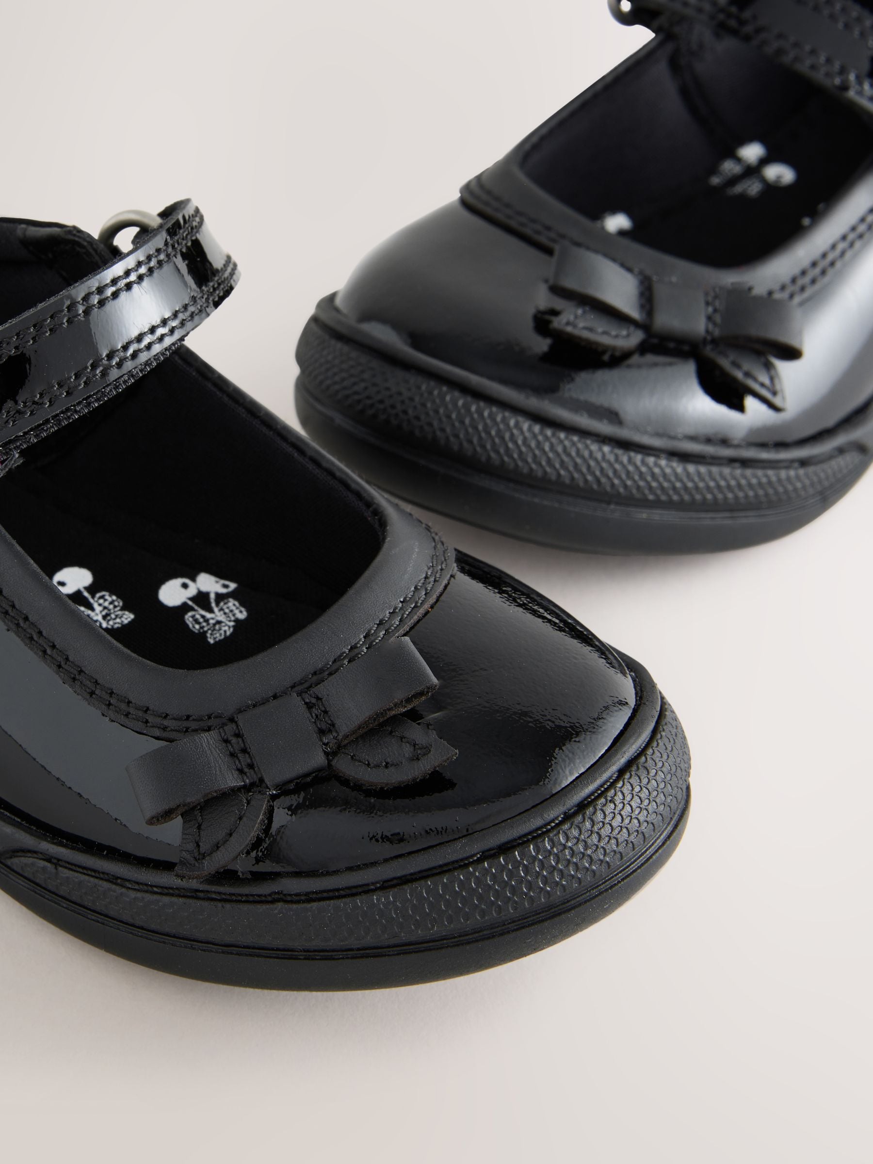 Black Patent Leather Standard Fit (F) Bow Mary Jane School Shoes image 3