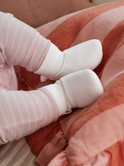 White Baby Bootie Shoes (0-18mths) image 3