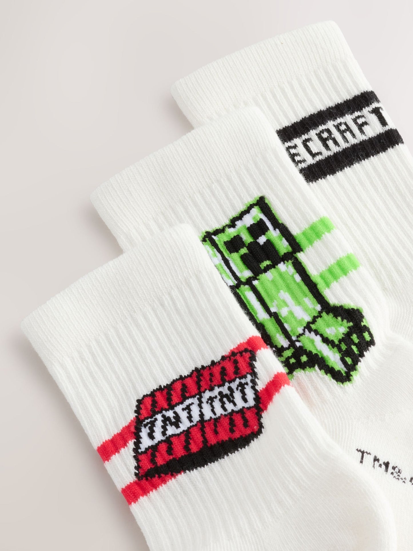 Dsiney Kidz - Green/Red/Black Minecraft Cushioned Footbed Rich RIbbed Tipped Socks 3 Pack image 3