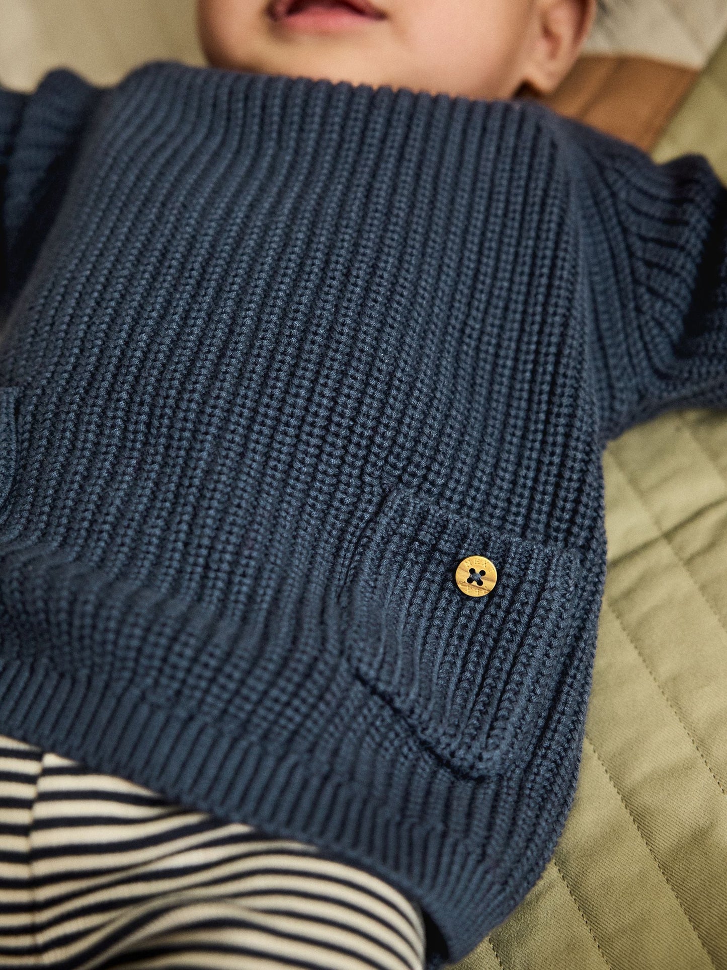 Blue Baby Knitted Jumper and Leggings Set (0mths-2yrs) image 4
