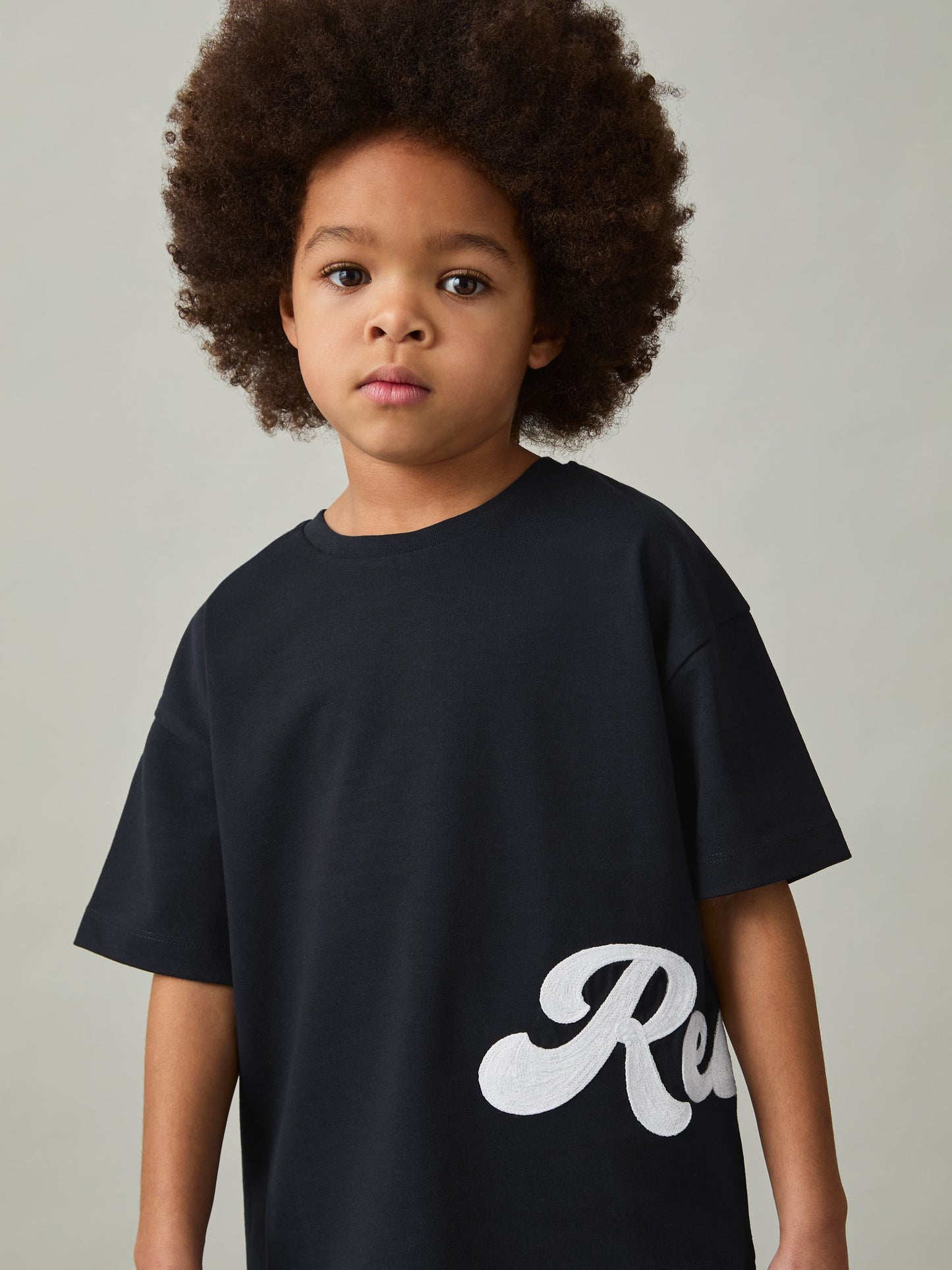 Dsiney Kidz - Reiss Navy Freddie 9-13 yrs Cotton Script-Logo Oversized T-Shirt image 1