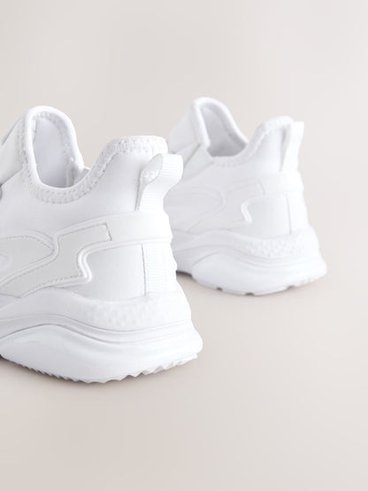 White Standard Fit (F) Elastic Lace Trainers image 4