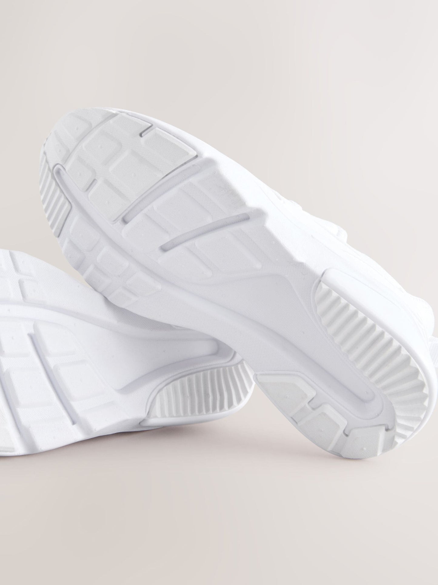White Standard Fit (F) Elastic Lace Trainers image 5